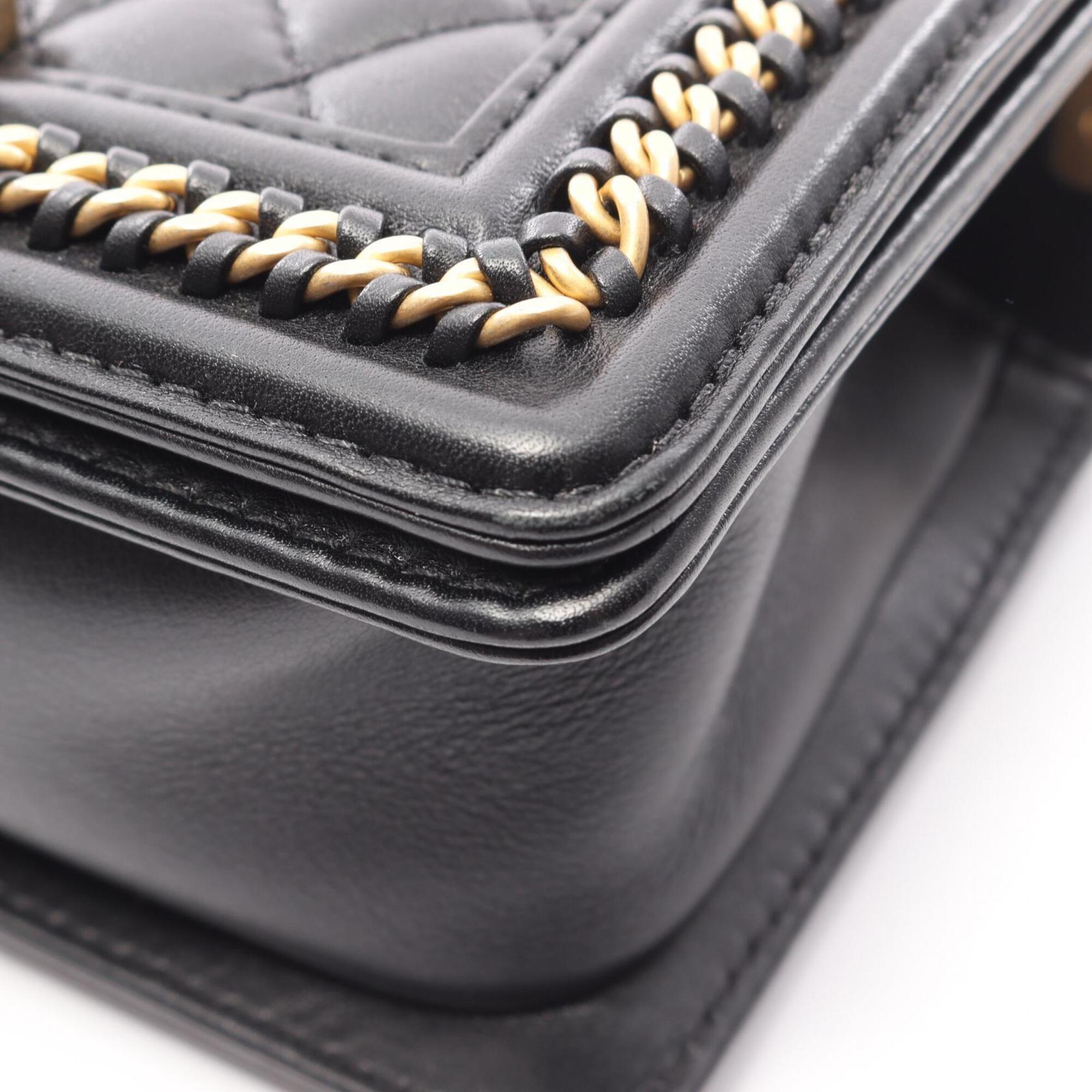 Chanel Black Leather Handbag Shoulder Bag (Pre-Owned)