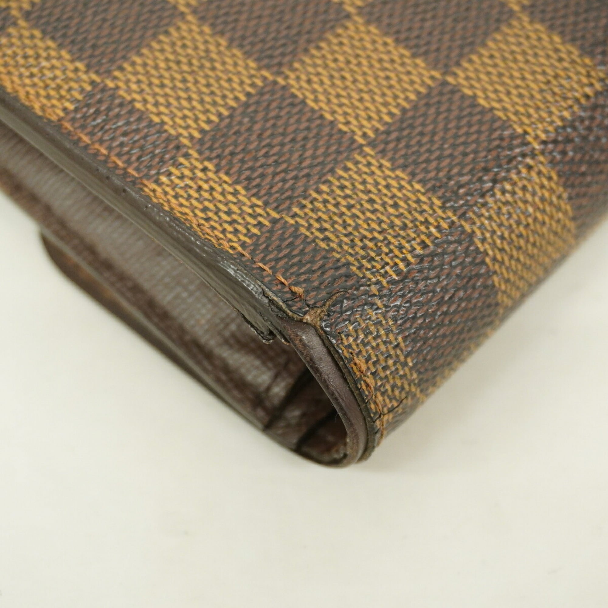 Louis Vuitton Ebene Long Wallet (Bi-Fold) (Pre-Owned)