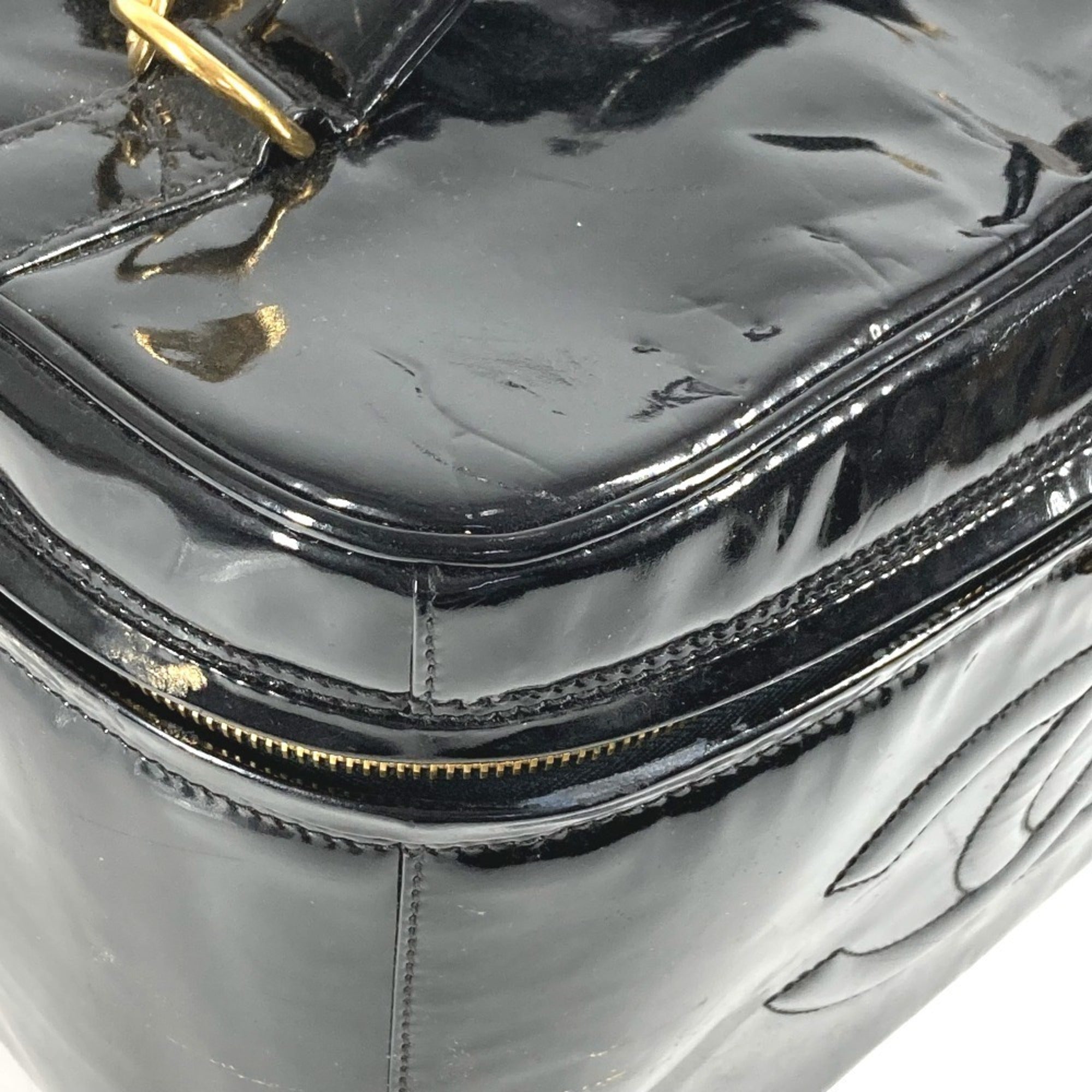 Chanel Black Patent Leather Handbag Shoulder Bag Vanity Bag (Pre-Owned)