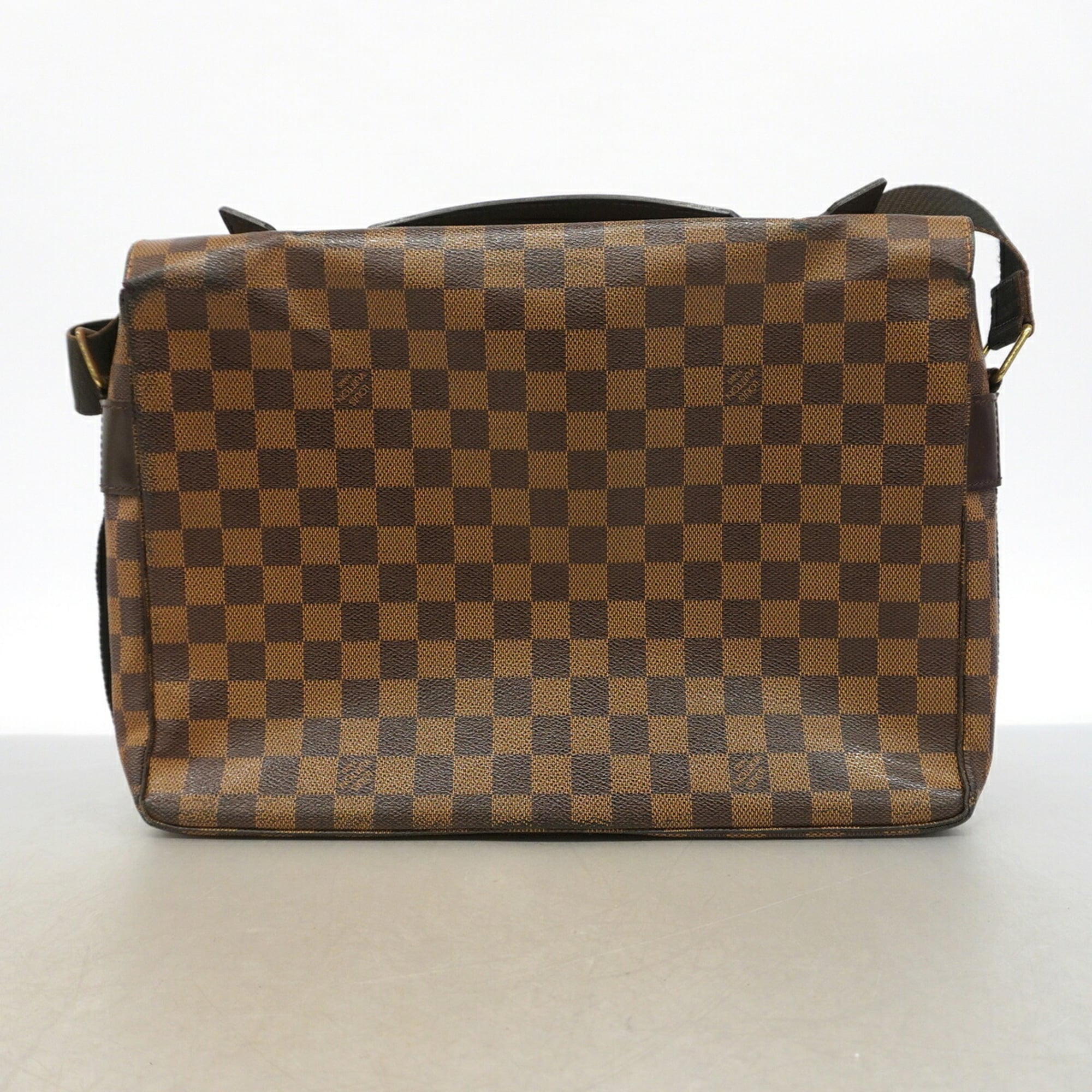 Louis Vuitton Ebene Handbag (Pre-Owned)