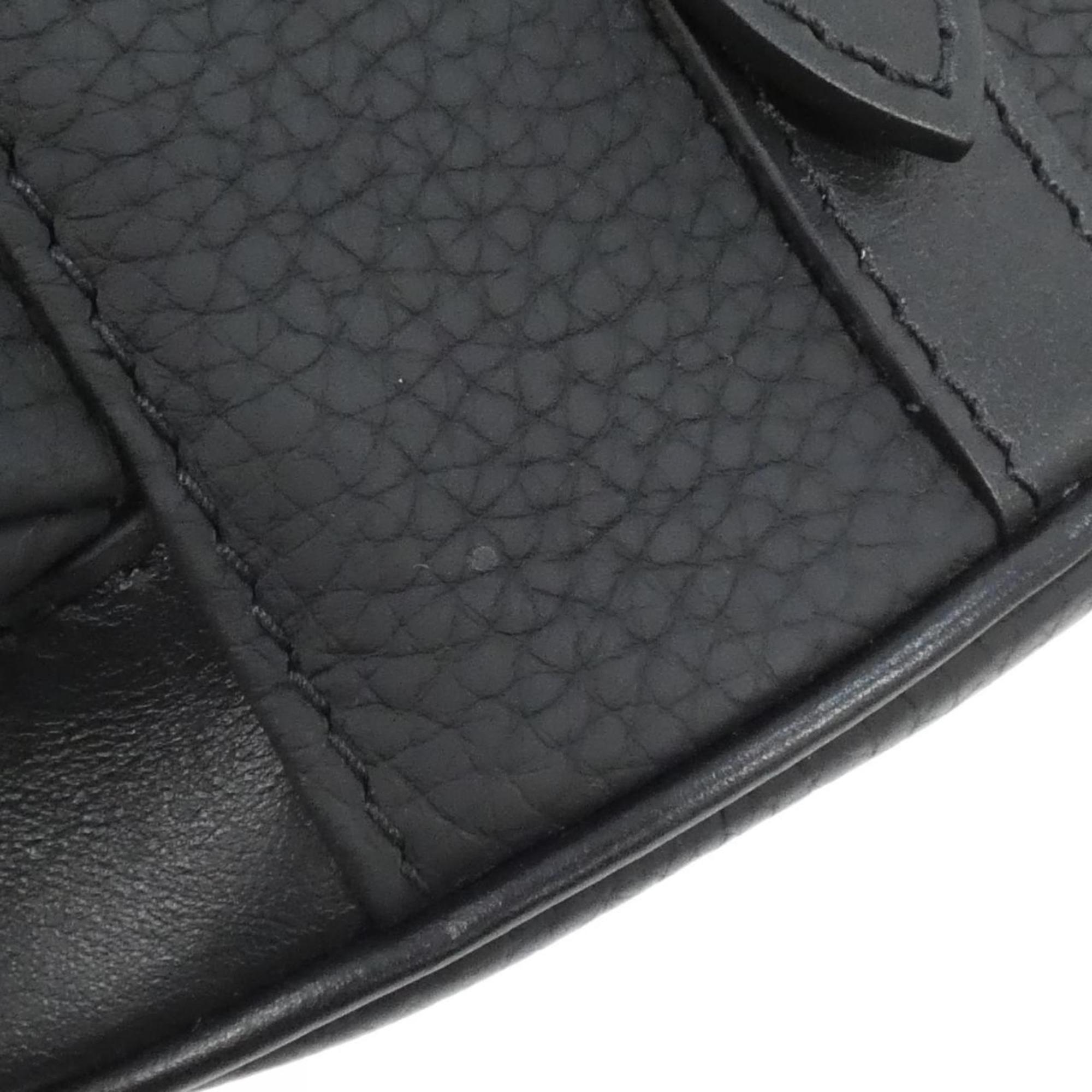 Louis Vuitton Black Leather Shoulder Bag (Pre-Owned)