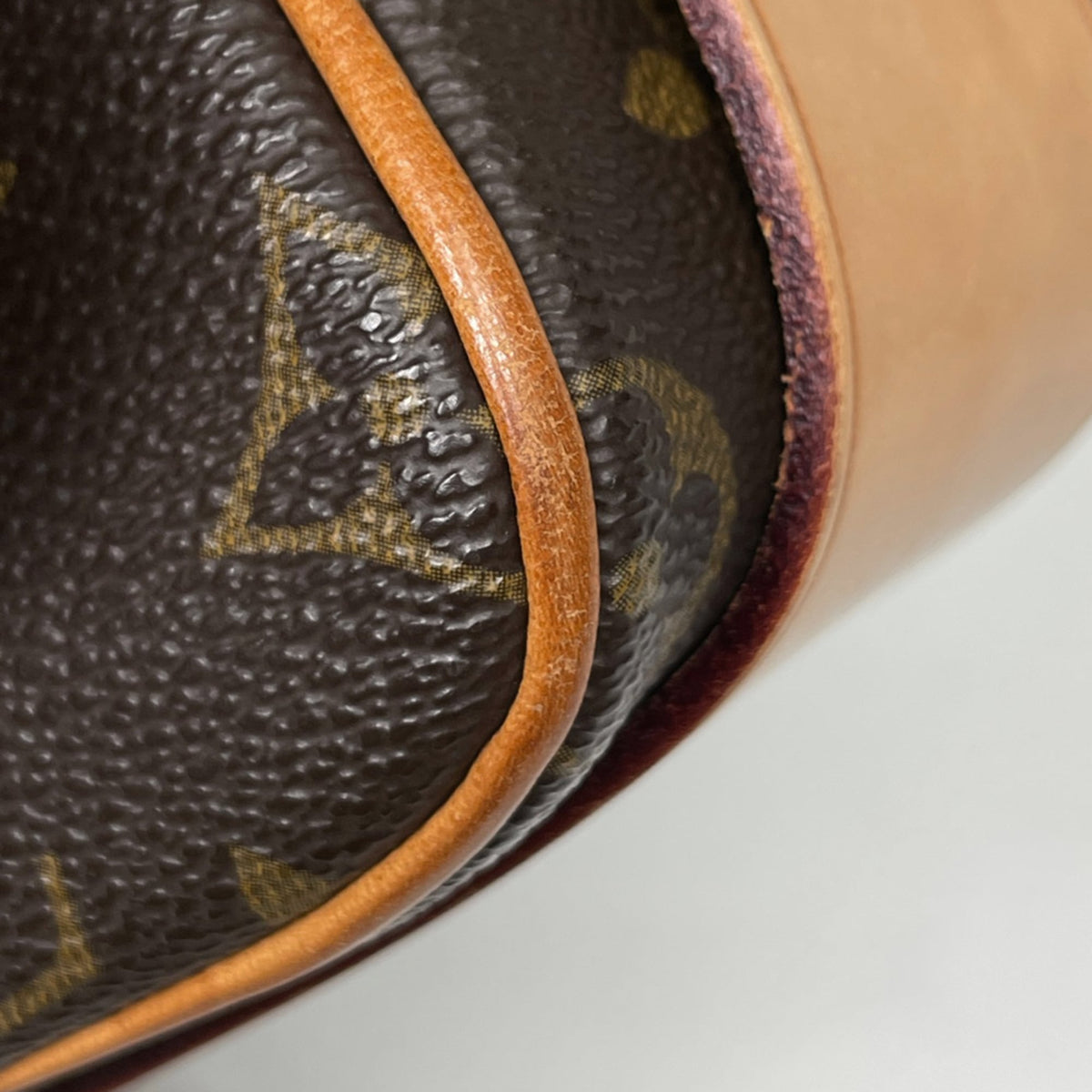 Louis Vuitton Monogram Brown Monogram Shoulder Bag (Pre-Owned)