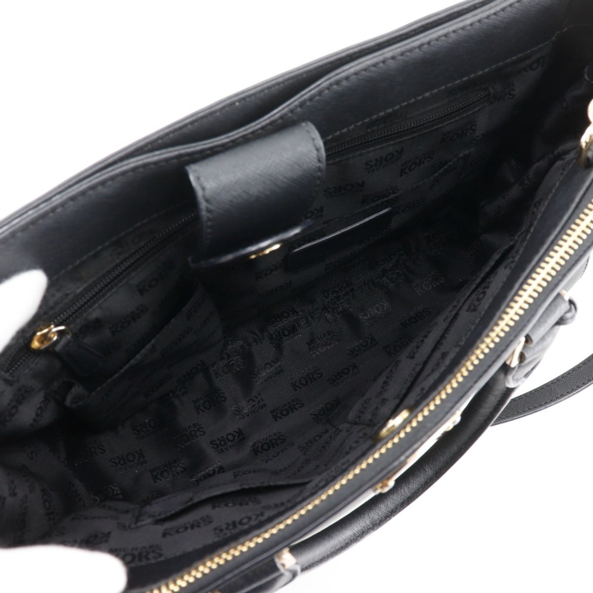 Michael Kors Black Leather Handbag (Pre-Owned)