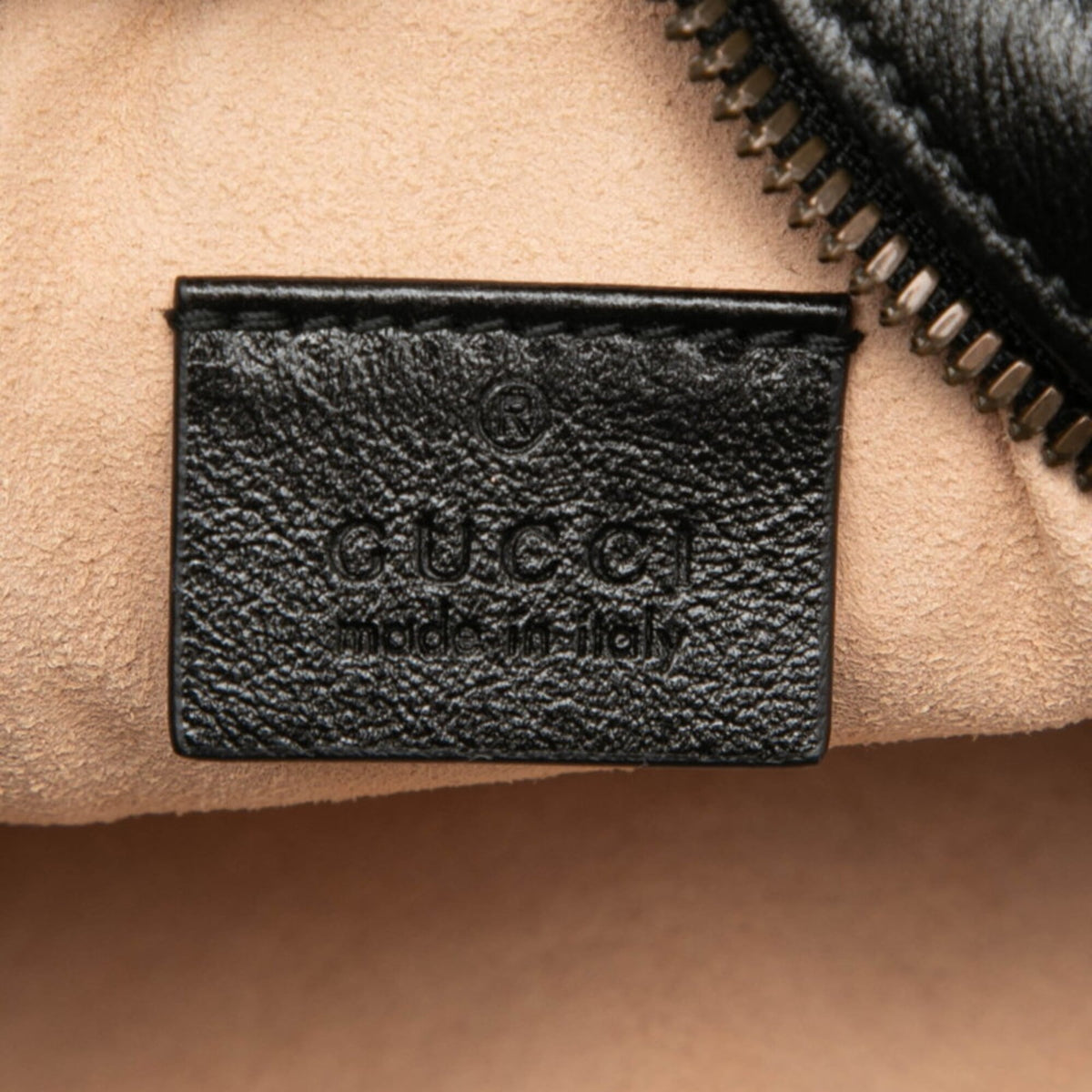 Gucci Gg Marmont Black Leather Shoulder Bag (Pre-Owned)