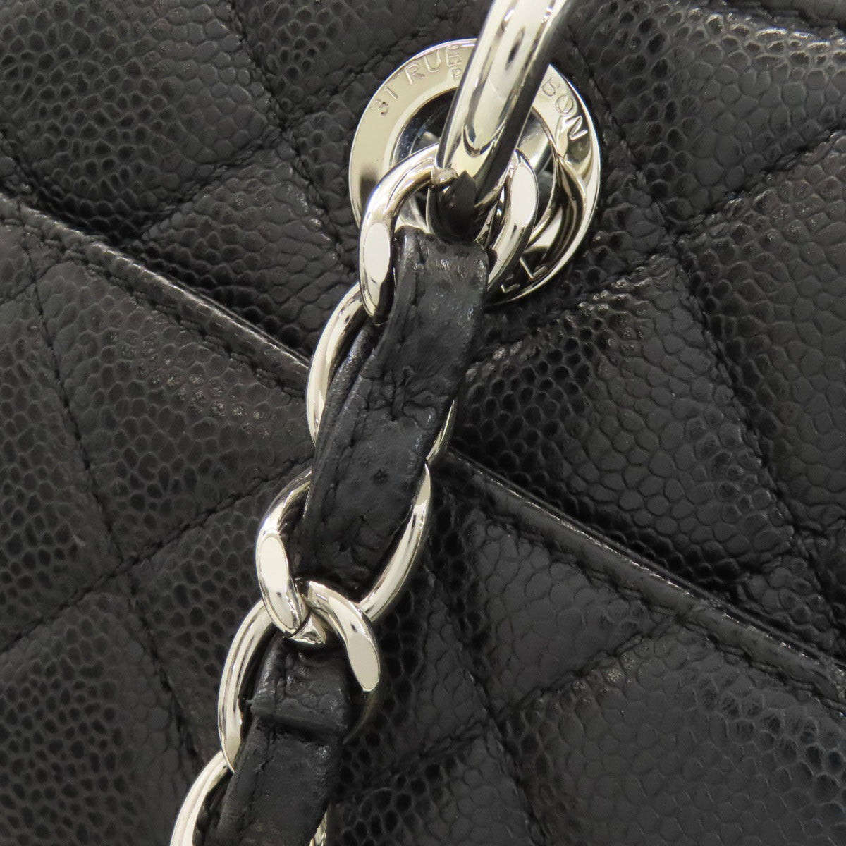 Chanel Black Leather Tote Bag (Pre-Owned)