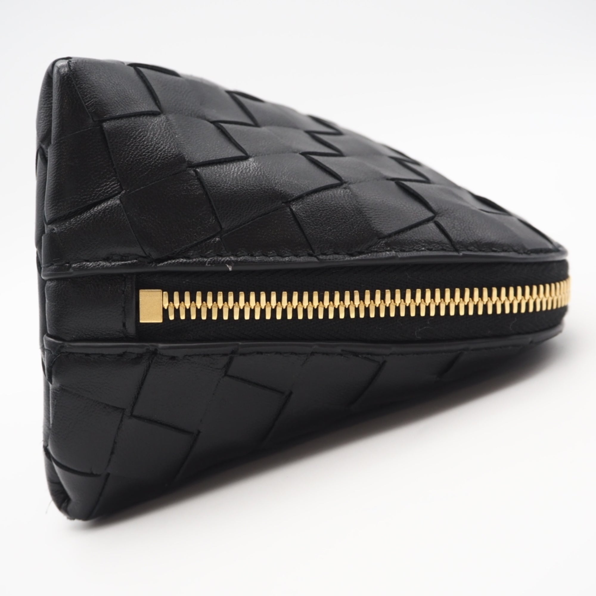 Bottega Veneta Black Intrecciato Leather Pouch (Pre-Owned)