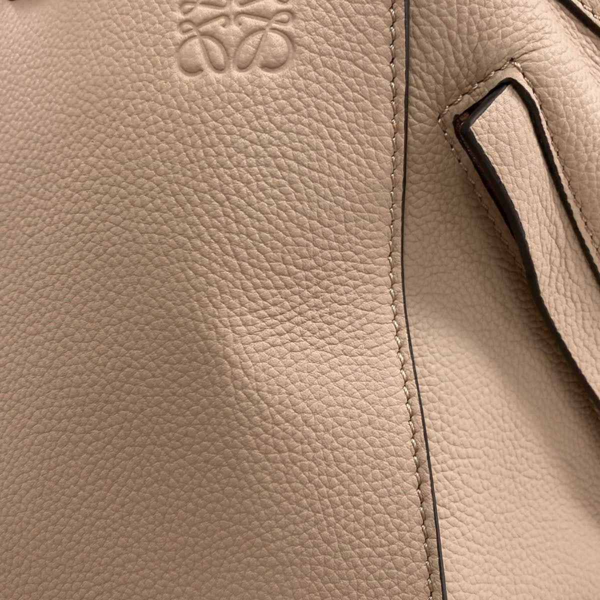 Loewe Brown Leather Handbag (Pre-Owned)
