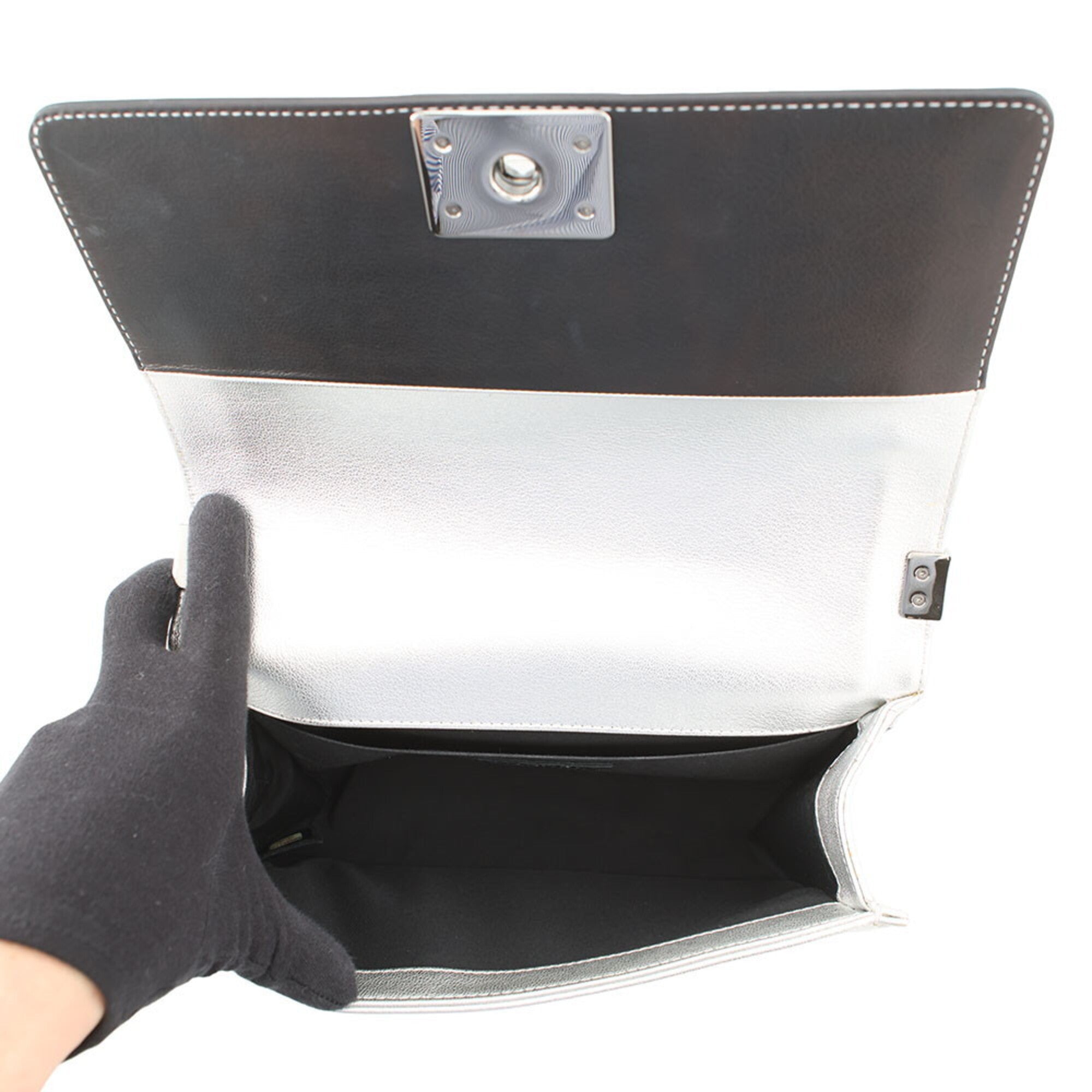Chanel Boy Chanel Black Silver Leather Handbag Shoulder Bag (Pre-Owned)