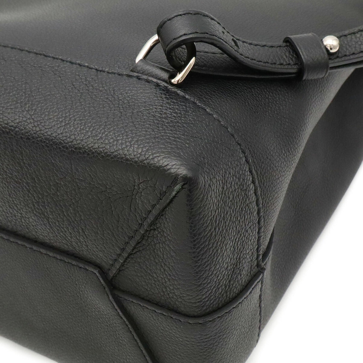 Louis Vuitton Noir Leather Backpack (Pre-Owned)