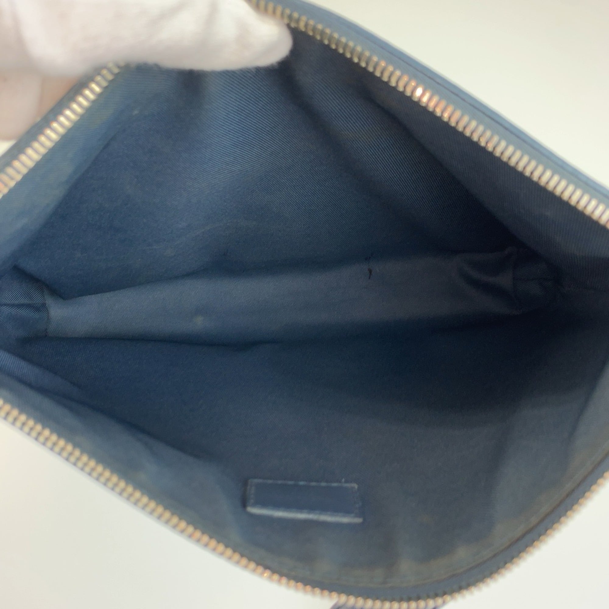 Louis Vuitton Blue Leather Clutch Bag Pochette (Pre-Owned)