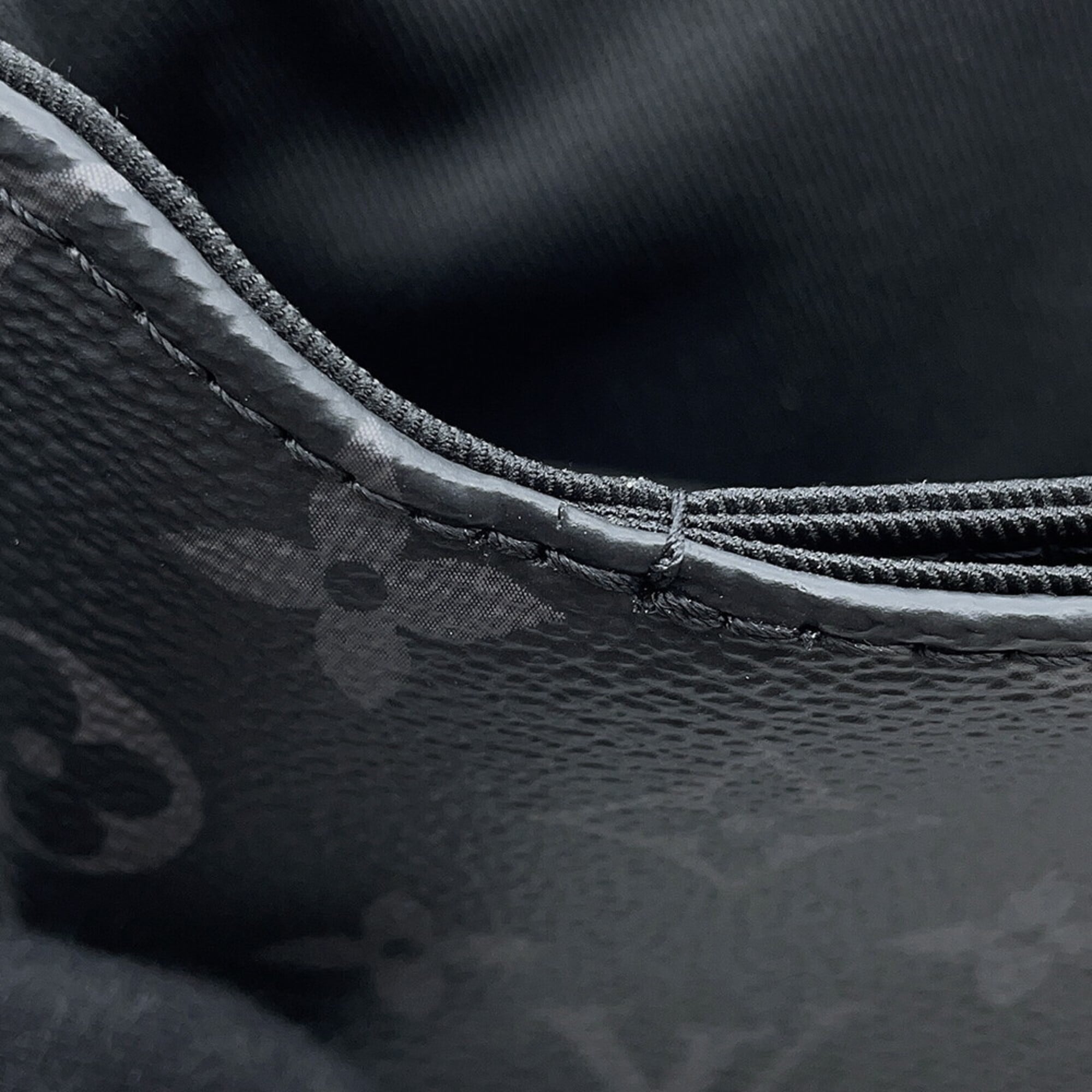 Louis Vuitton Monogram Eclipse Black Monogram Eclipse Noir Monogram Eclipse Handbag Shoulder Bag (Pre-Owned)