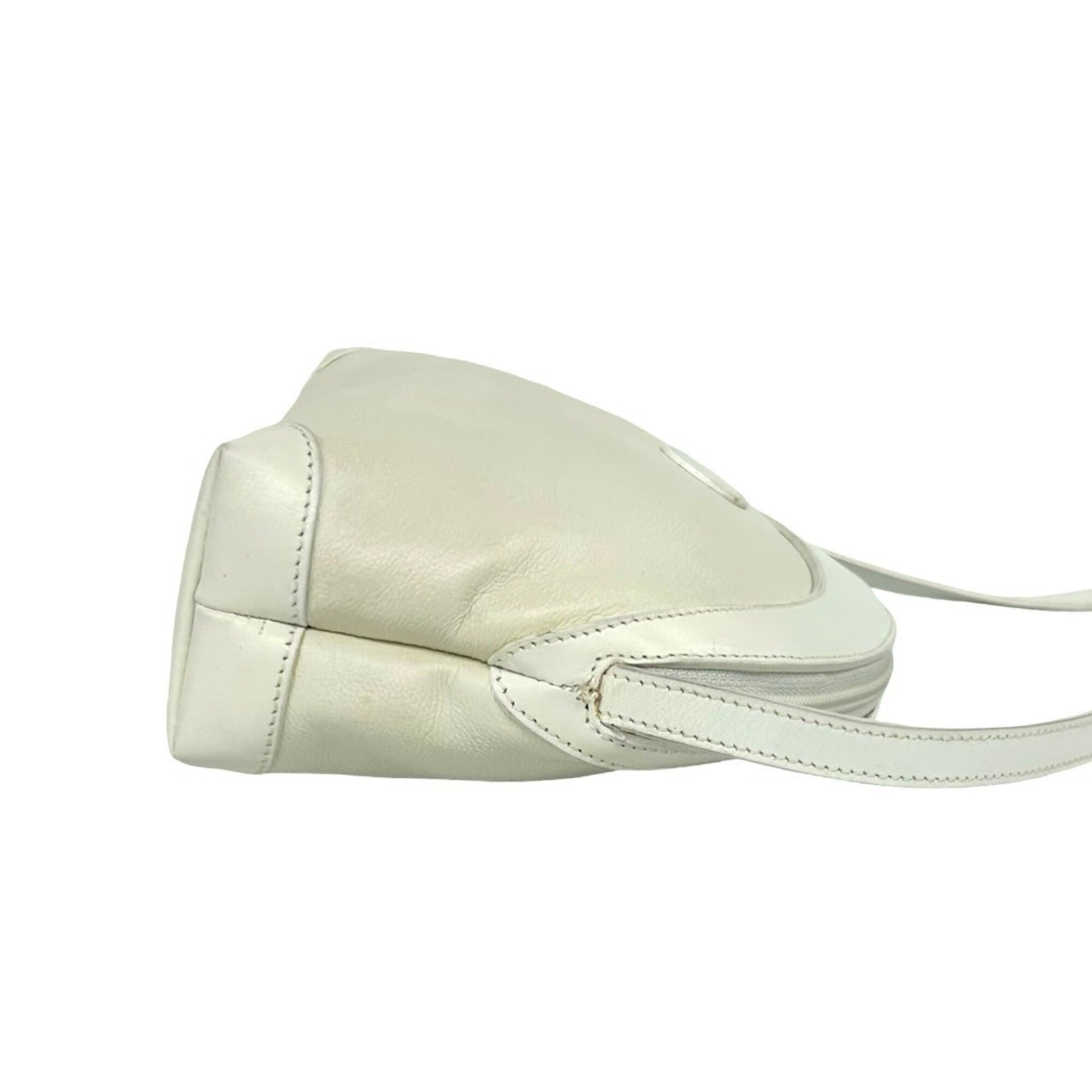 Gucci White Leather Pochette Shoulder Bag (Pre-Owned)