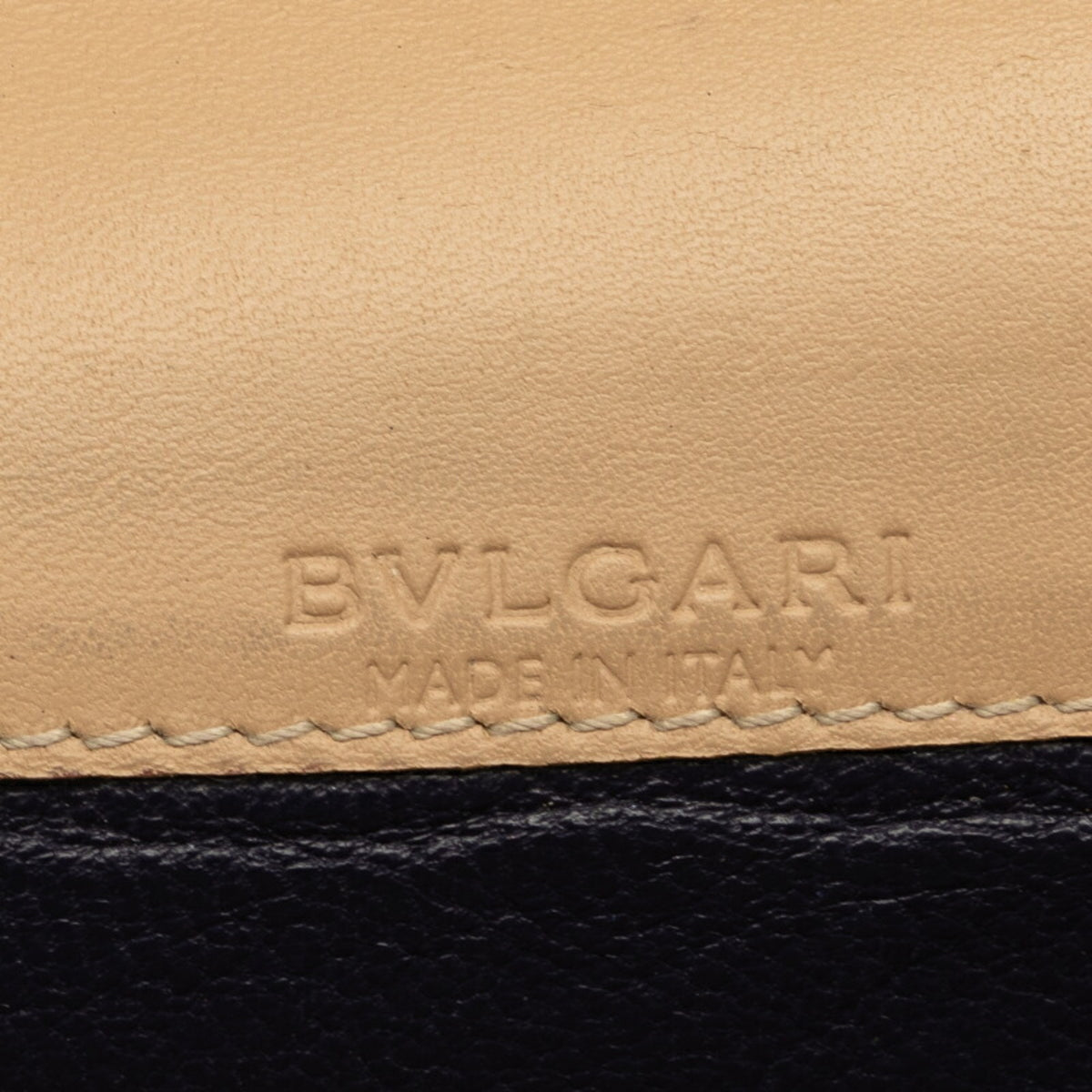 Bvlgari Beige Leather Long Wallet (Bi-Fold) (Pre-Owned)