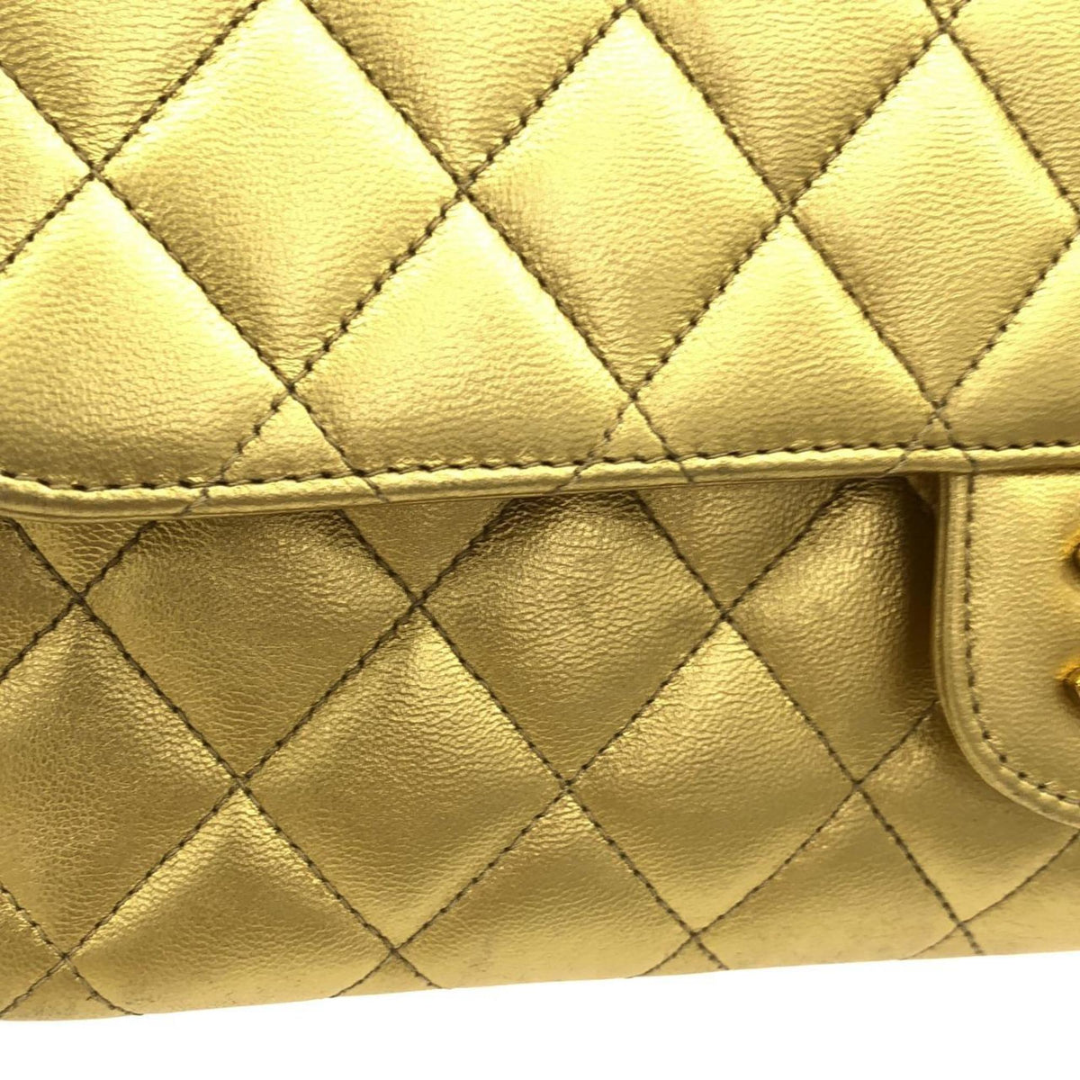 Chanel Gold Leather Handbag (Pre-Owned)