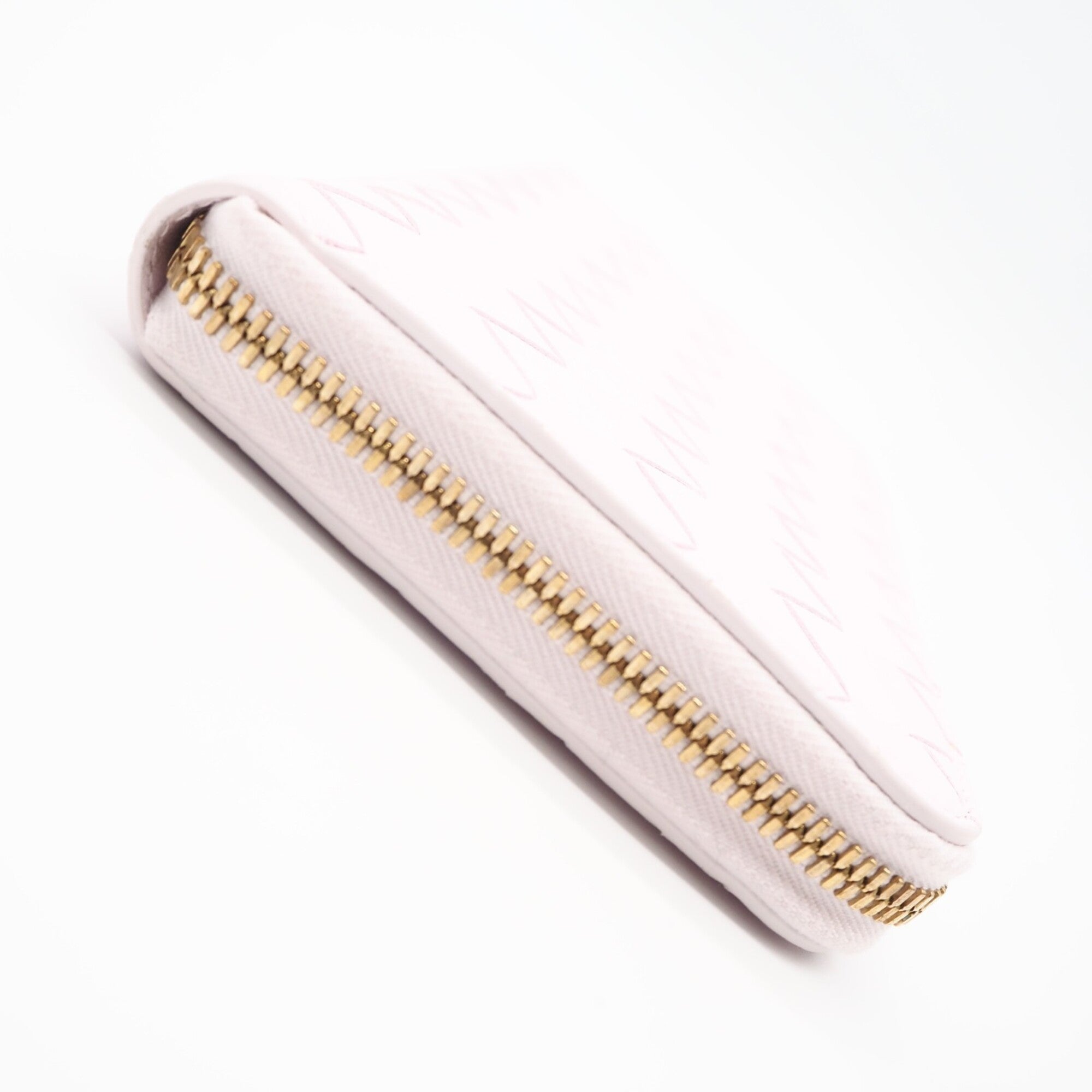Bottega Veneta Intrecciato Pink Leather Long Wallet (Bi-Fold) (Pre-Owned)