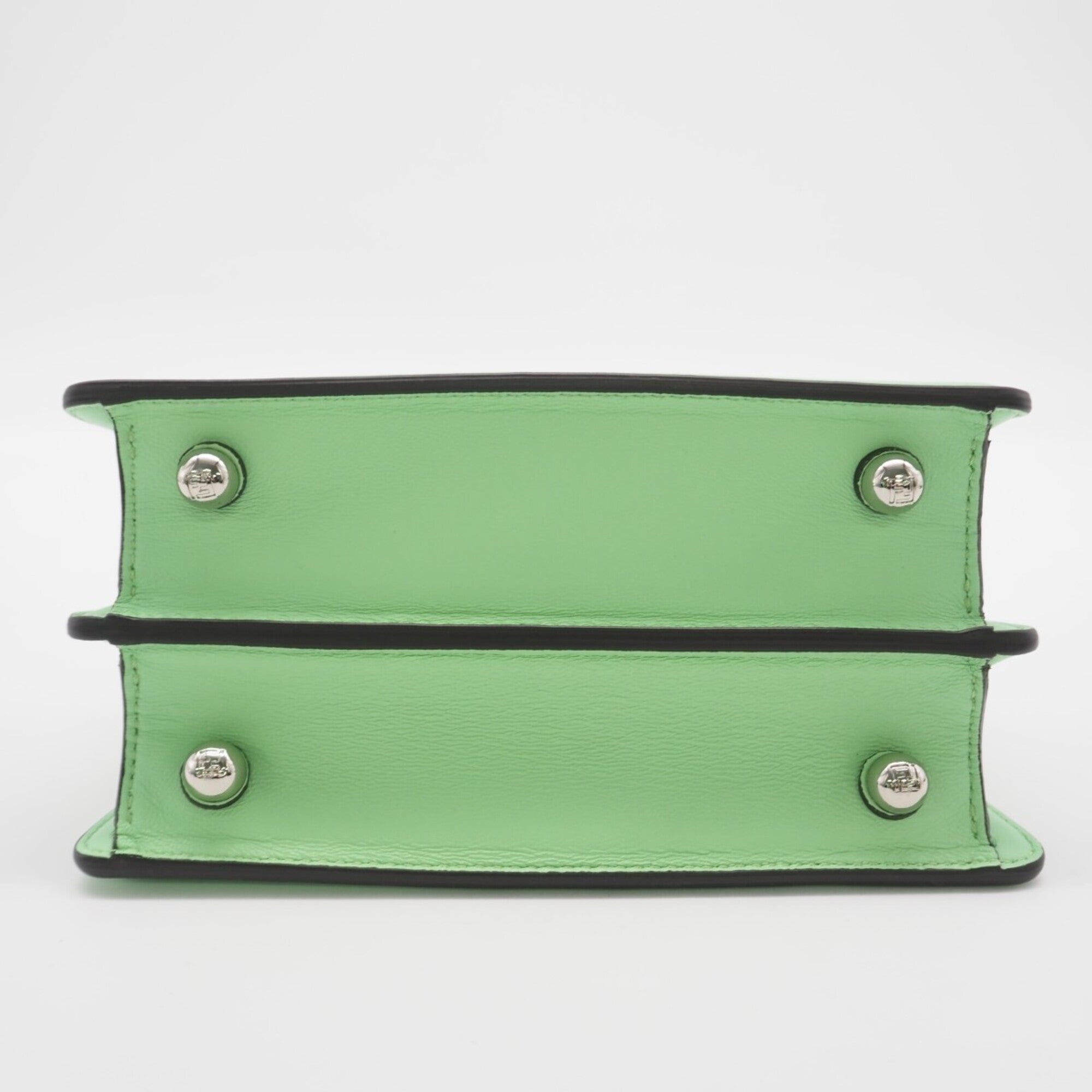 Fendi Peekaboo Green Leather Handbag (Pre-Owned)