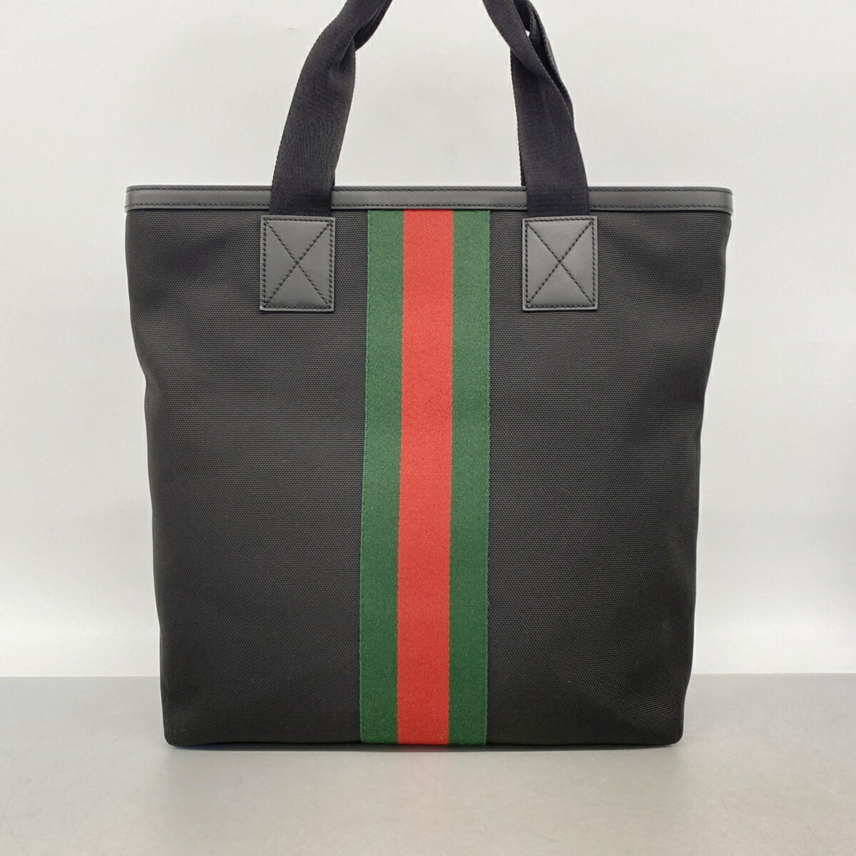Gucci Black Nylon Tote Bag (Pre-Owned)