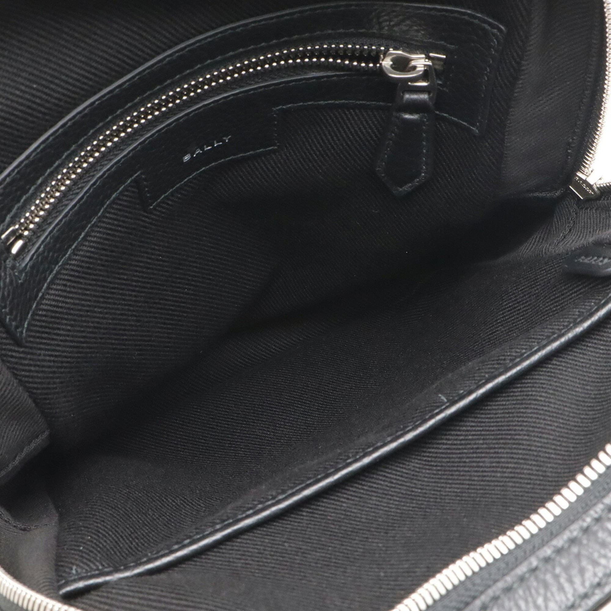 Bally Black Ivory Red Color Leather Shoulder Bag Sling Bag (Pre-Owned)