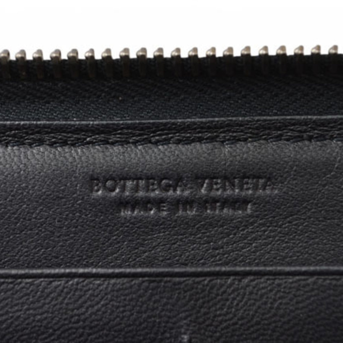 Bottega Veneta Navy Leather Long Wallet (Bi-Fold) (Pre-Owned)
