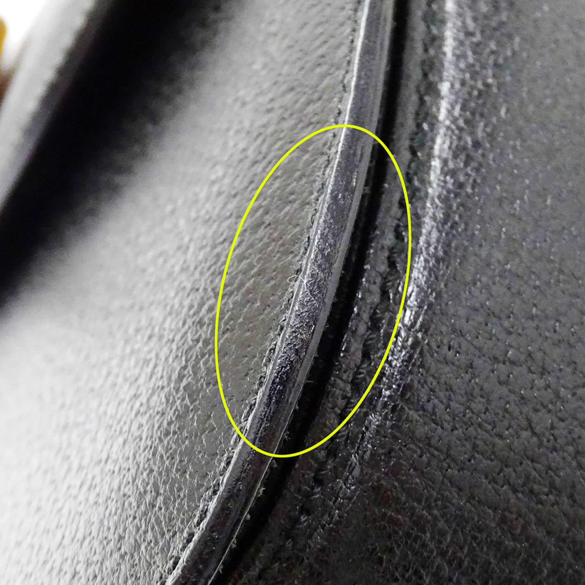 Gucci Black Leather Bamboo Handbag (Pre-Owned)