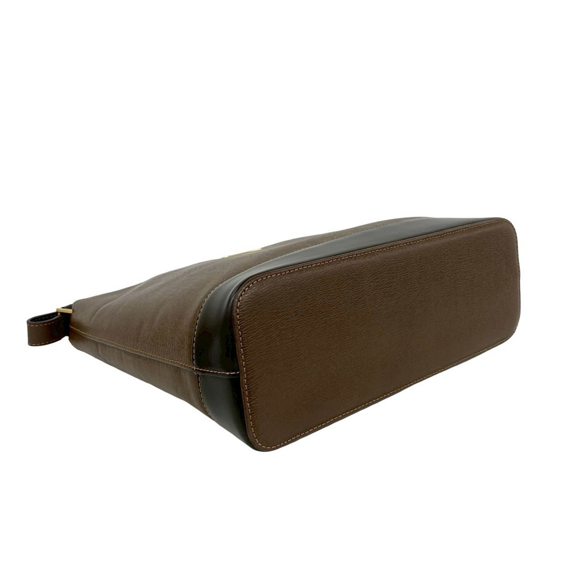 Burberry Brown Leather Shoulder Bag (Pre-Owned)