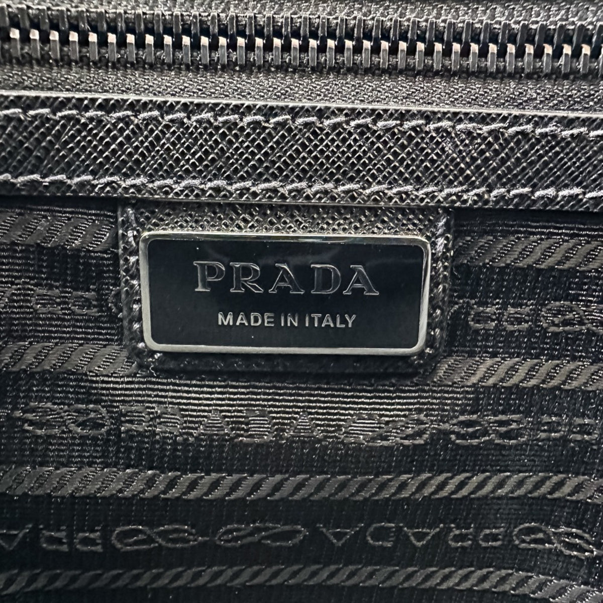 Prada Black Nylon Shoulder Bag (Pre-Owned)