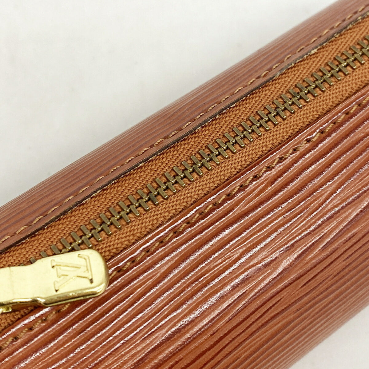 Louis Vuitton Kenyan Brown Handbag (Pre-Owned)
