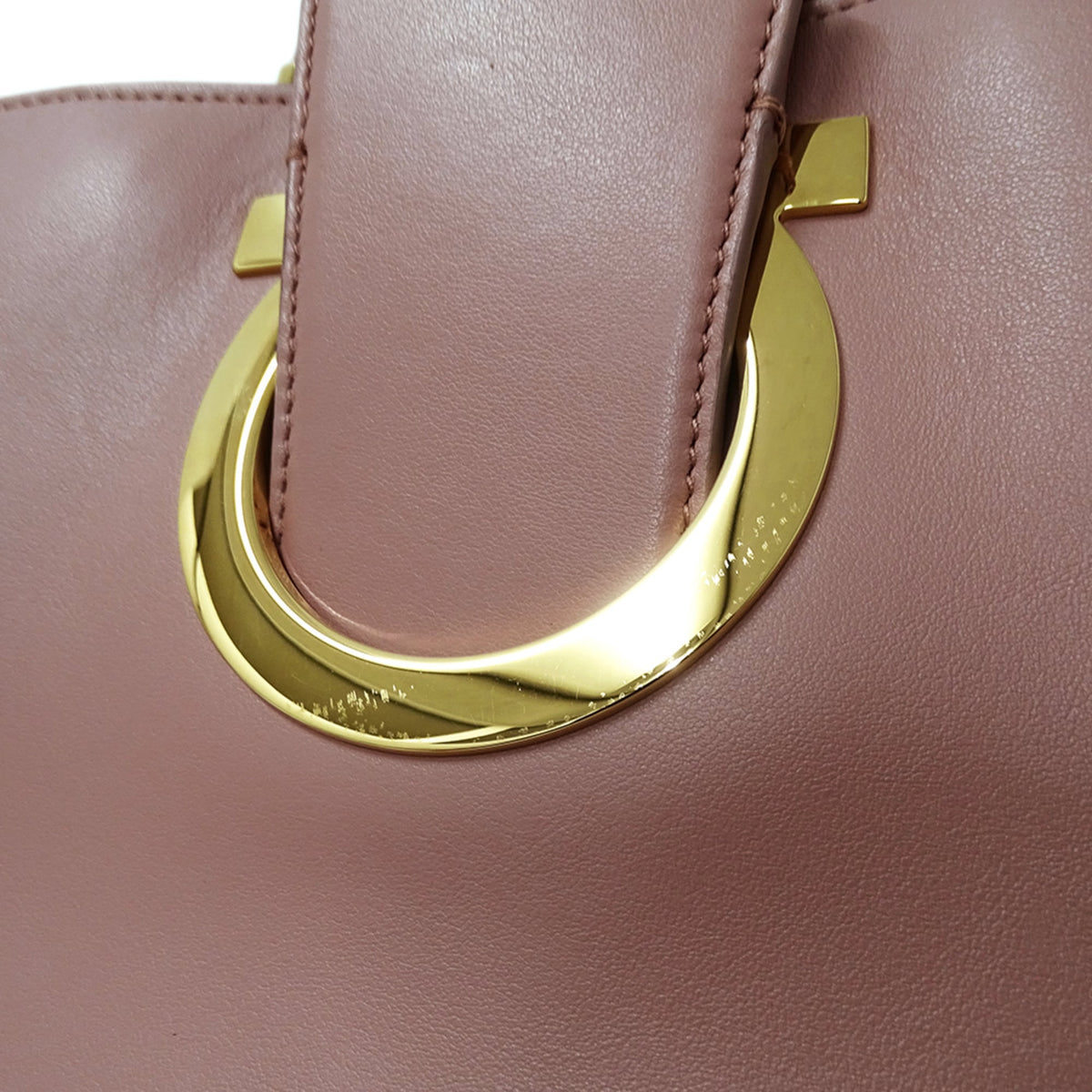 Salvatore Ferragamo Pink Leather Handbag Shoulder Bag (Pre-Owned)