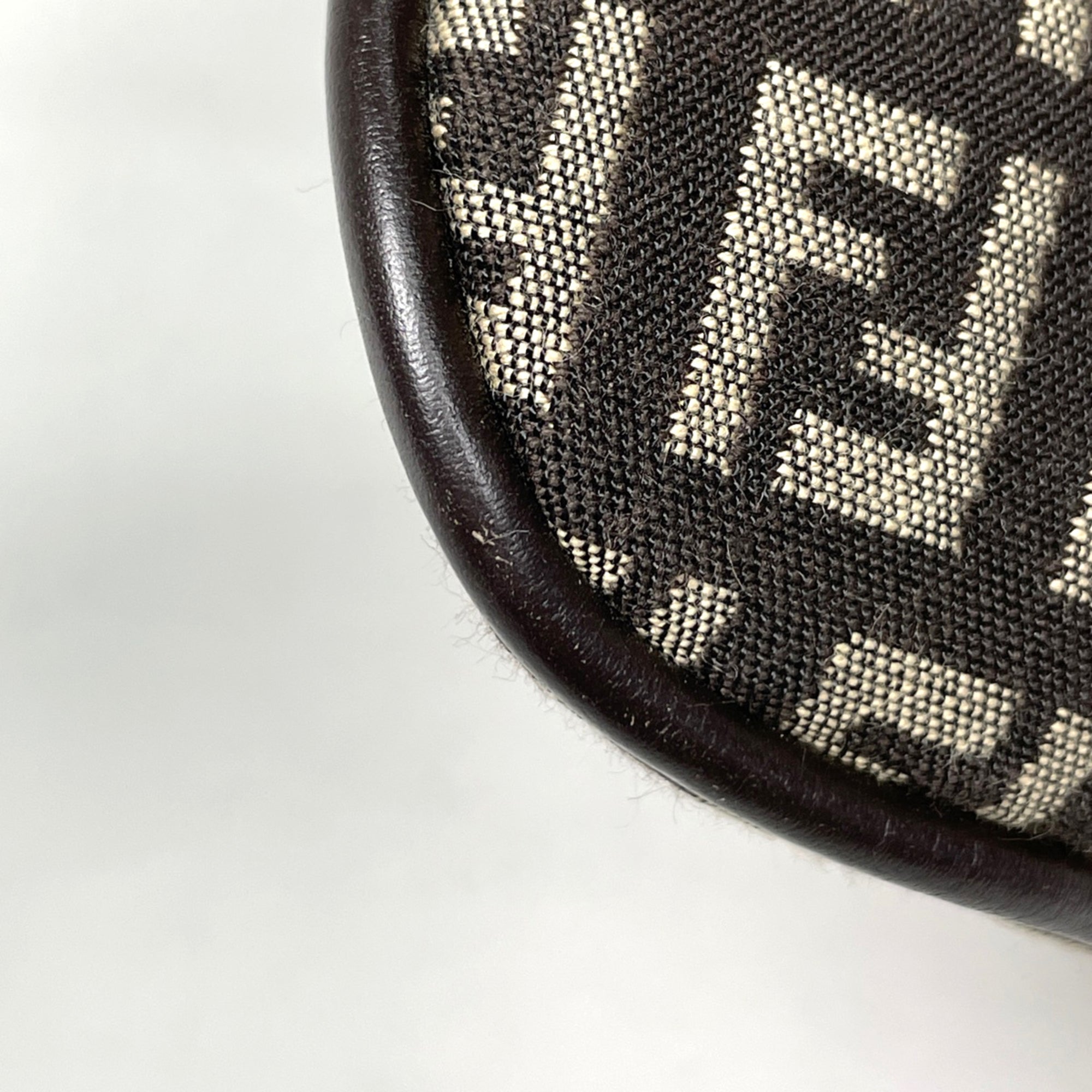 Fendi Zucchino Brown Canvas Leather Shoulder Bag (Pre-Owned)