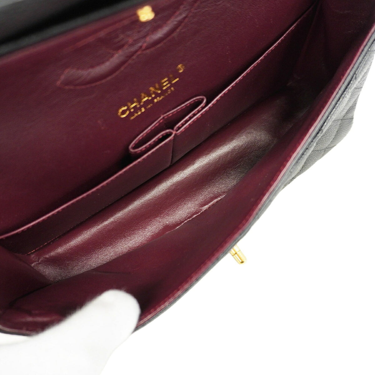 Chanel Black Grained Calfskin Shoulder Bag (Pre-Owned)