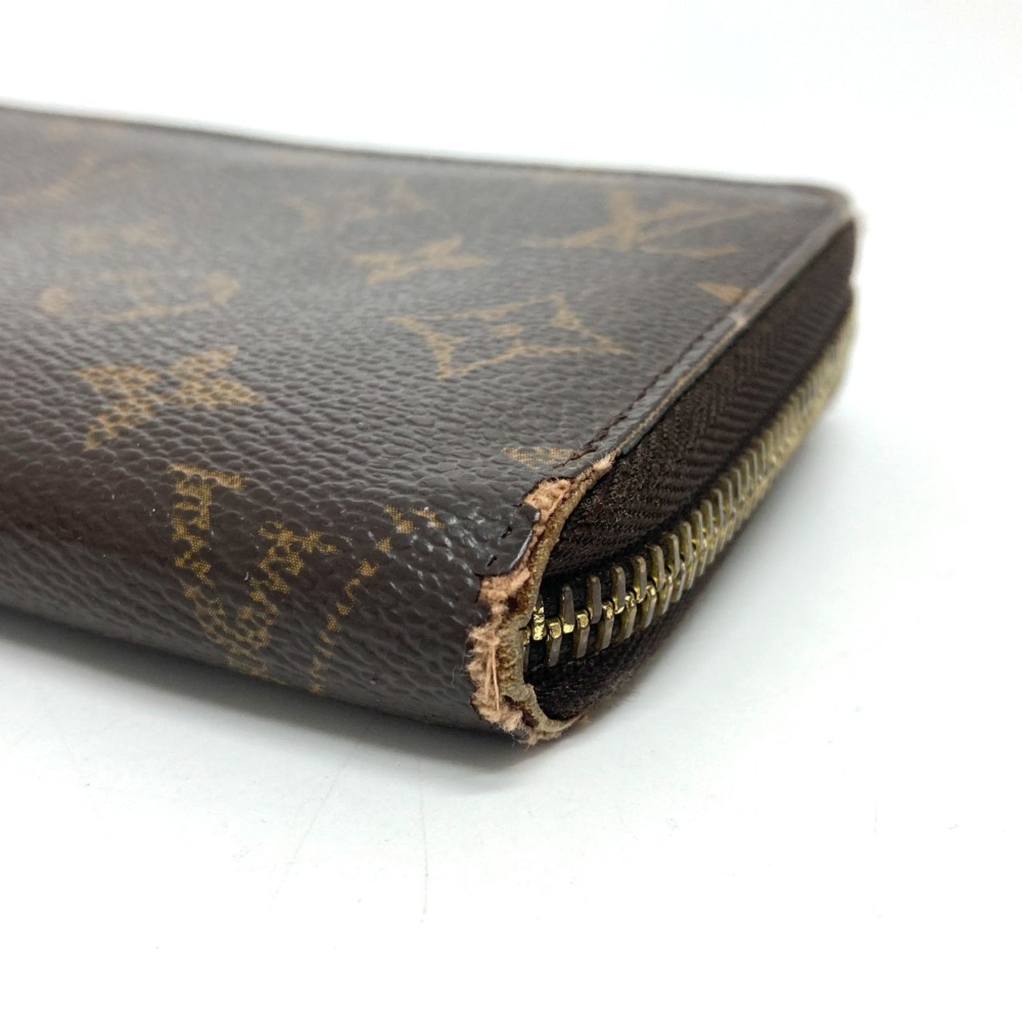 Louis Vuitton Brown Other Long Wallet (Bi-Fold) (Pre-Owned)