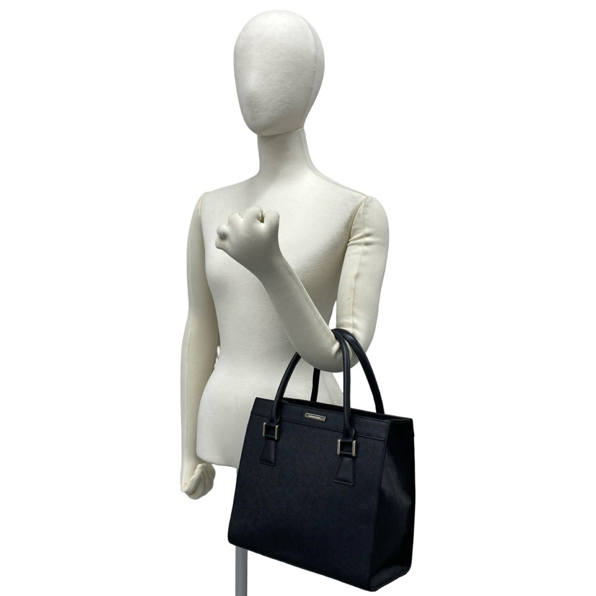 Burberry Black Leather Handbag Tote Bag (Pre-Owned)