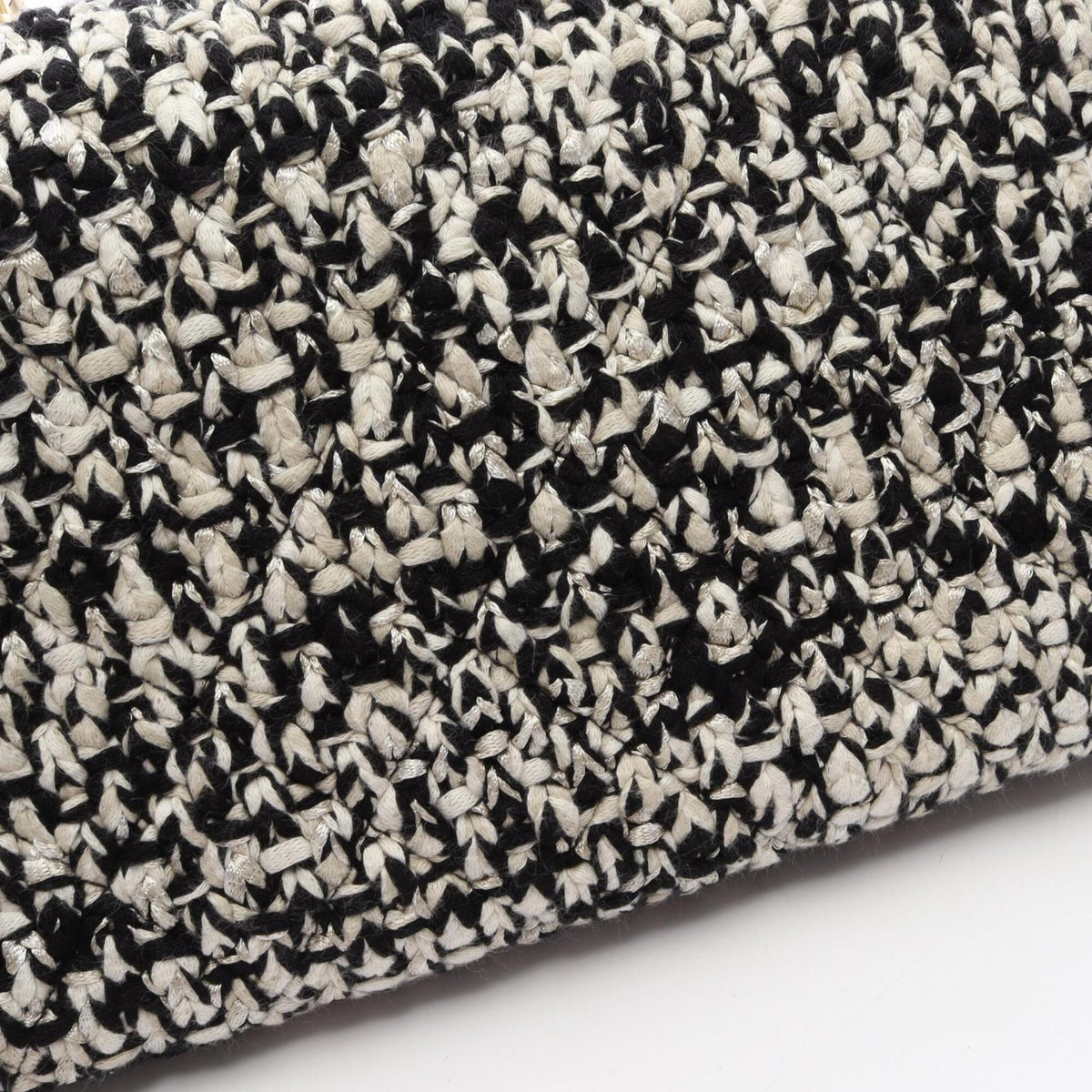 Chanel Black White Leather Fabric Handbag (Pre-Owned)