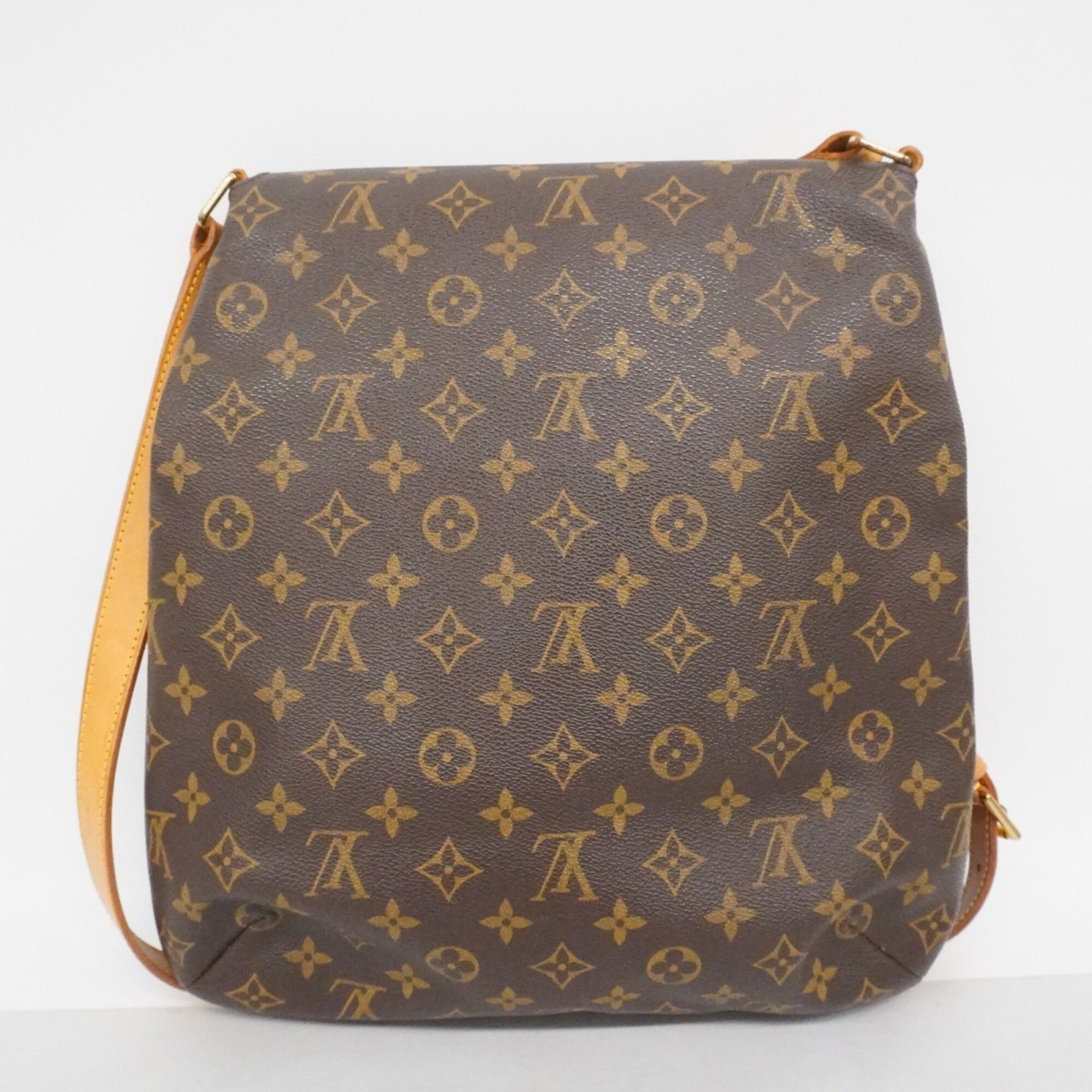 Louis Vuitton Brown Shoulder Bag (Pre-Owned)
