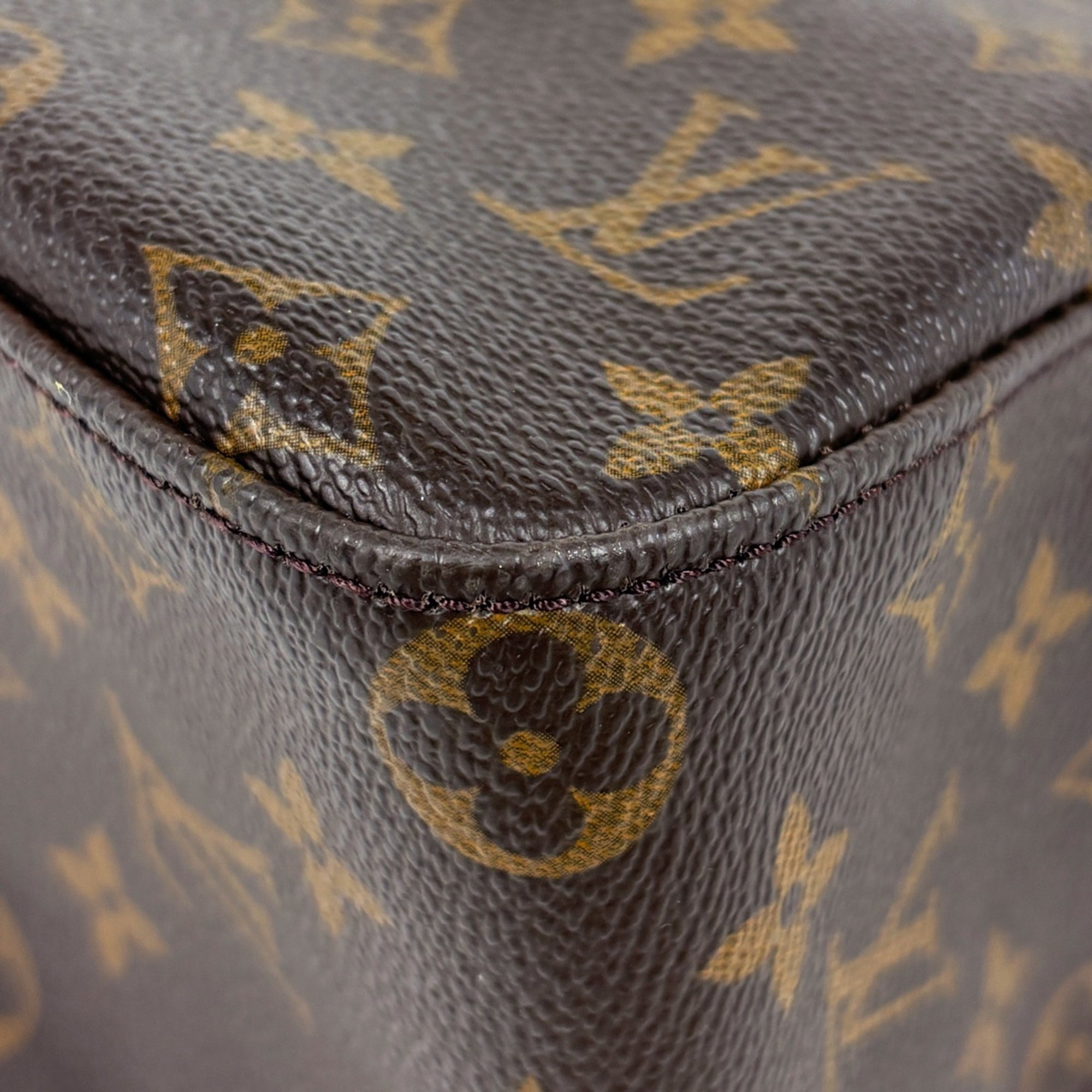 Louis Vuitton Brown Monogram Shoulder Bag (Pre-Owned)