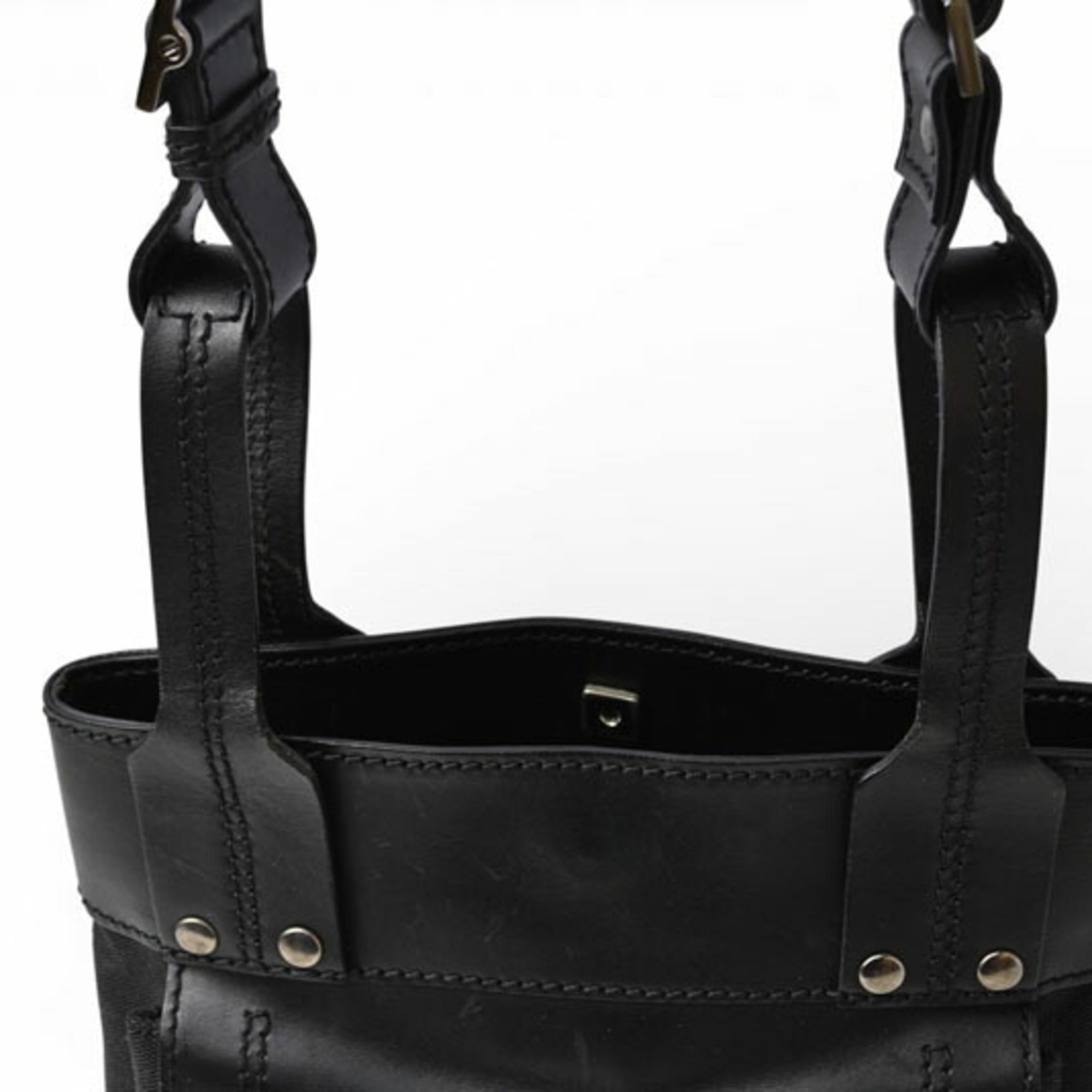 Gucci Black Leather Shoulder Bag (Pre-Owned)