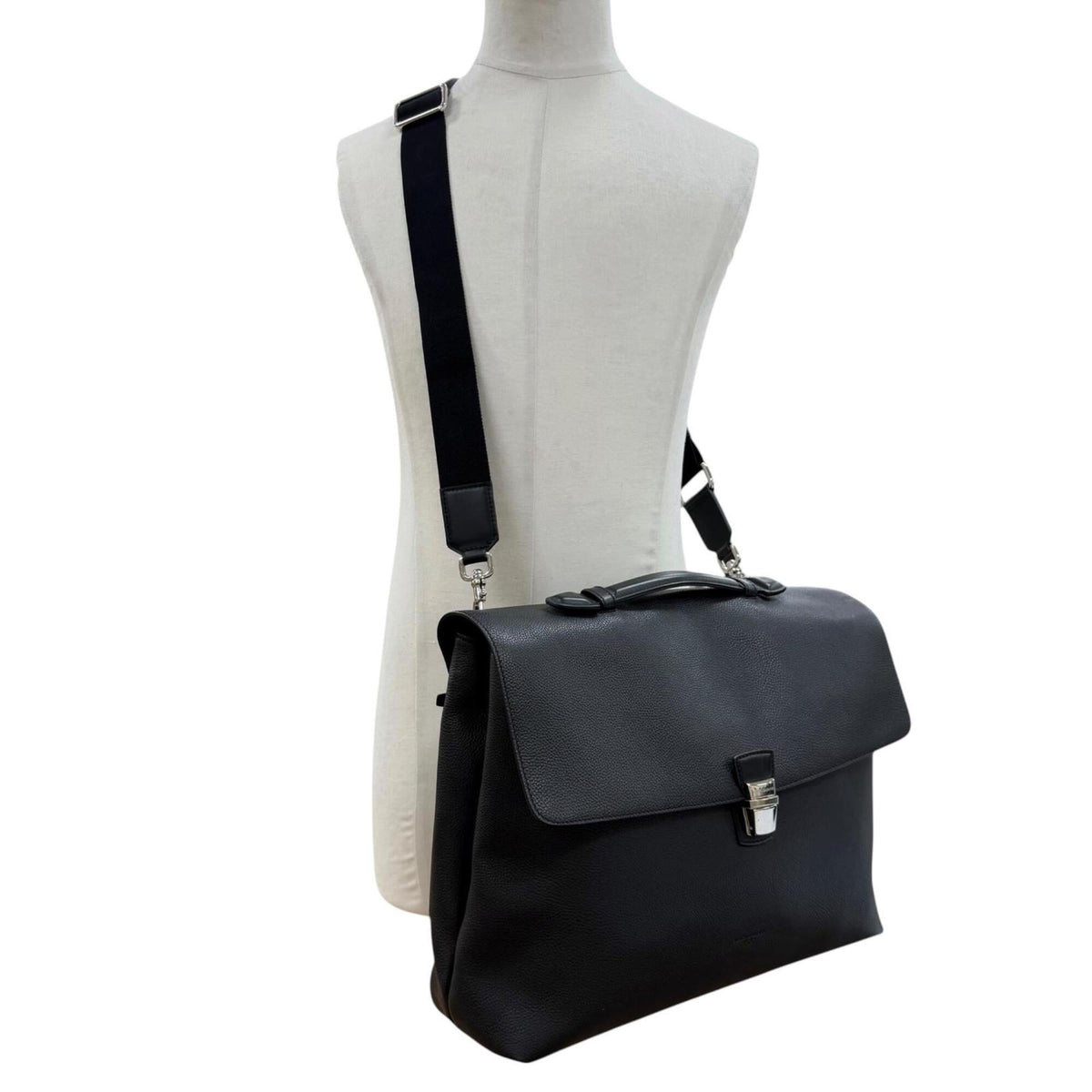 Dolce & Gabbana Black Leather Briefcase (Pre-Owned)