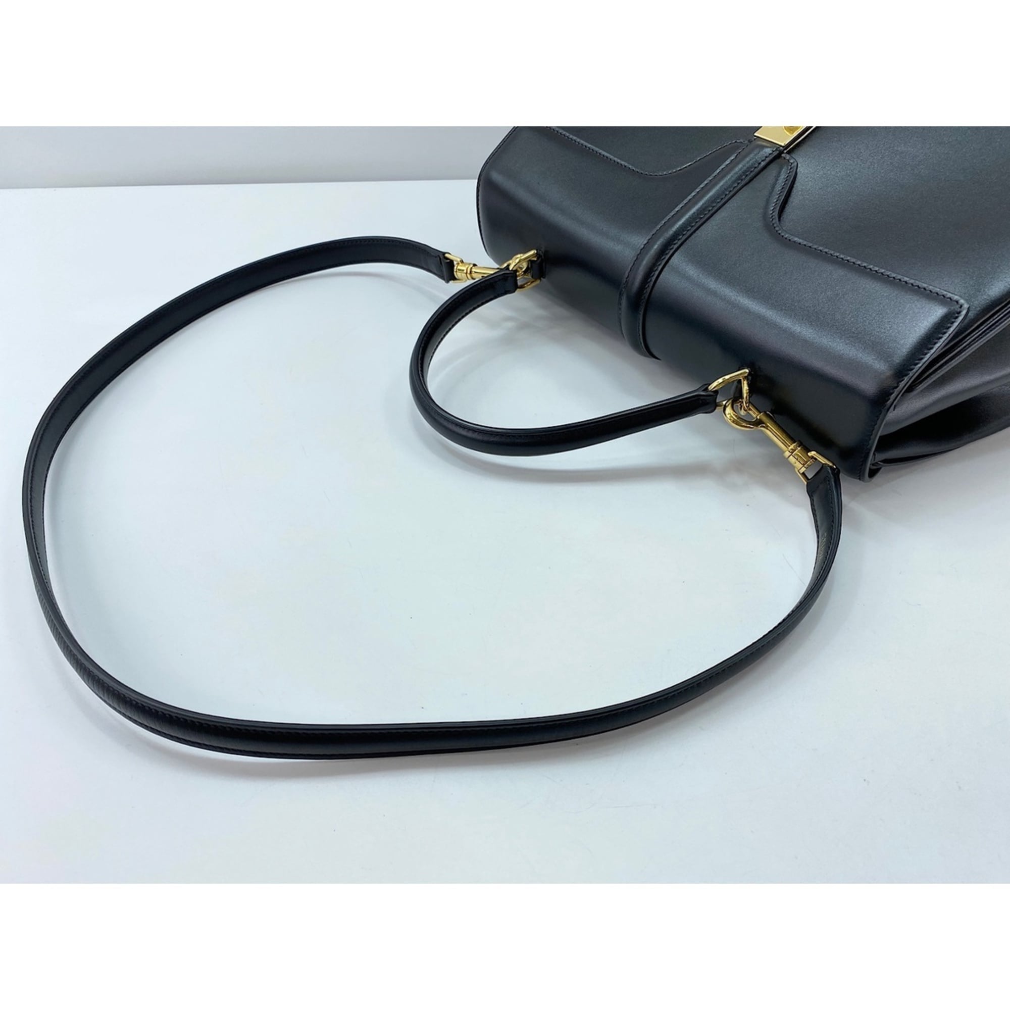 Celine Black Handbag (Pre-Owned)