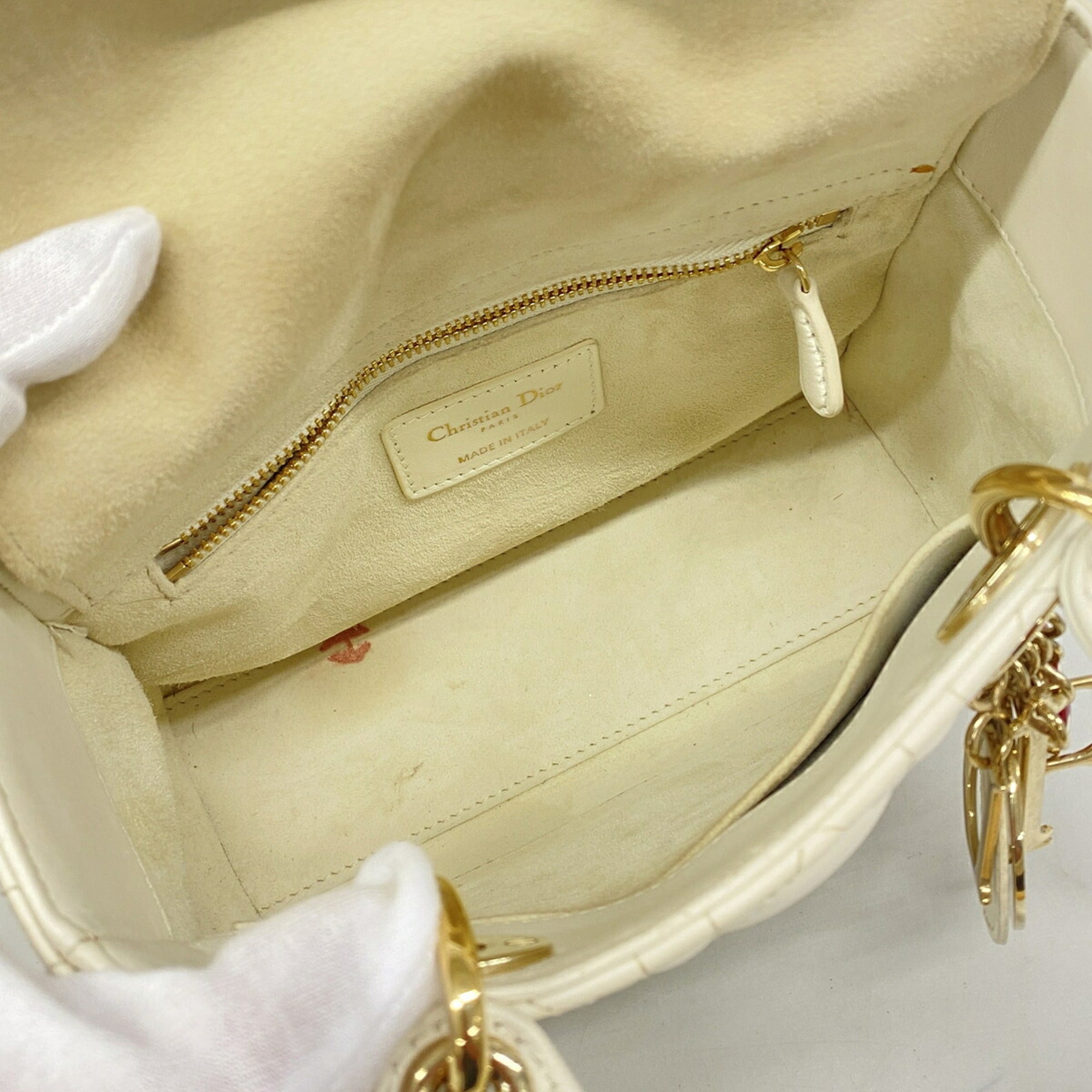 Christian Dior White Leather Handbag (Pre-Owned)