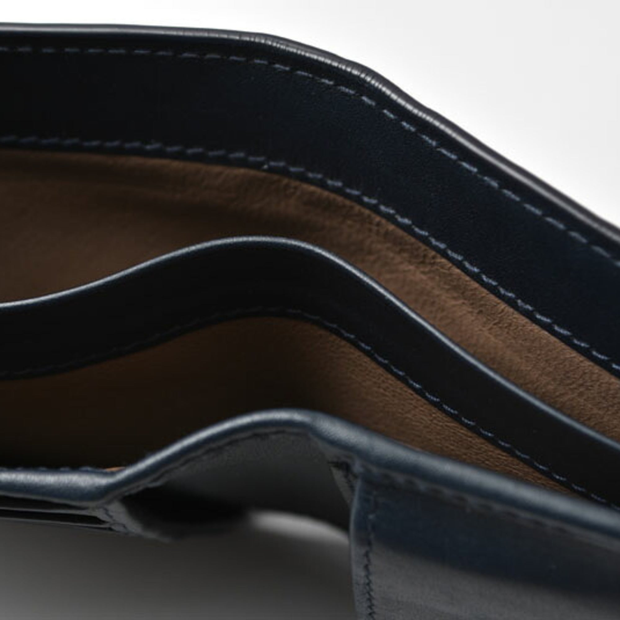Bottega Veneta Navy Leather Wallet (Bi-Fold) (Pre-Owned)