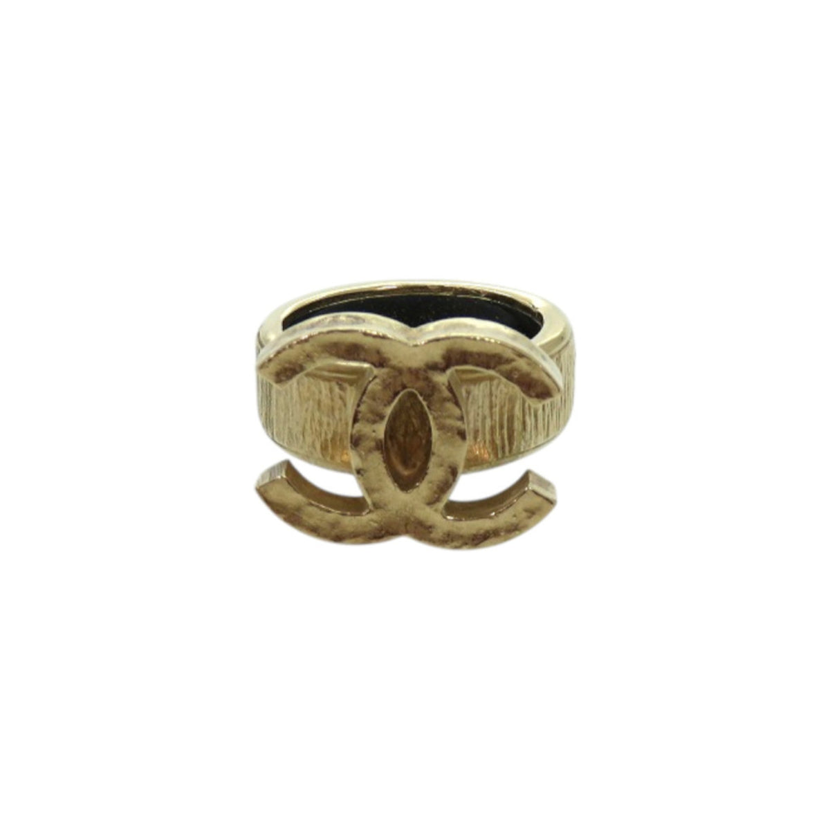 Chanel Gold Black Metal Band Ring (Pre-Owned)
