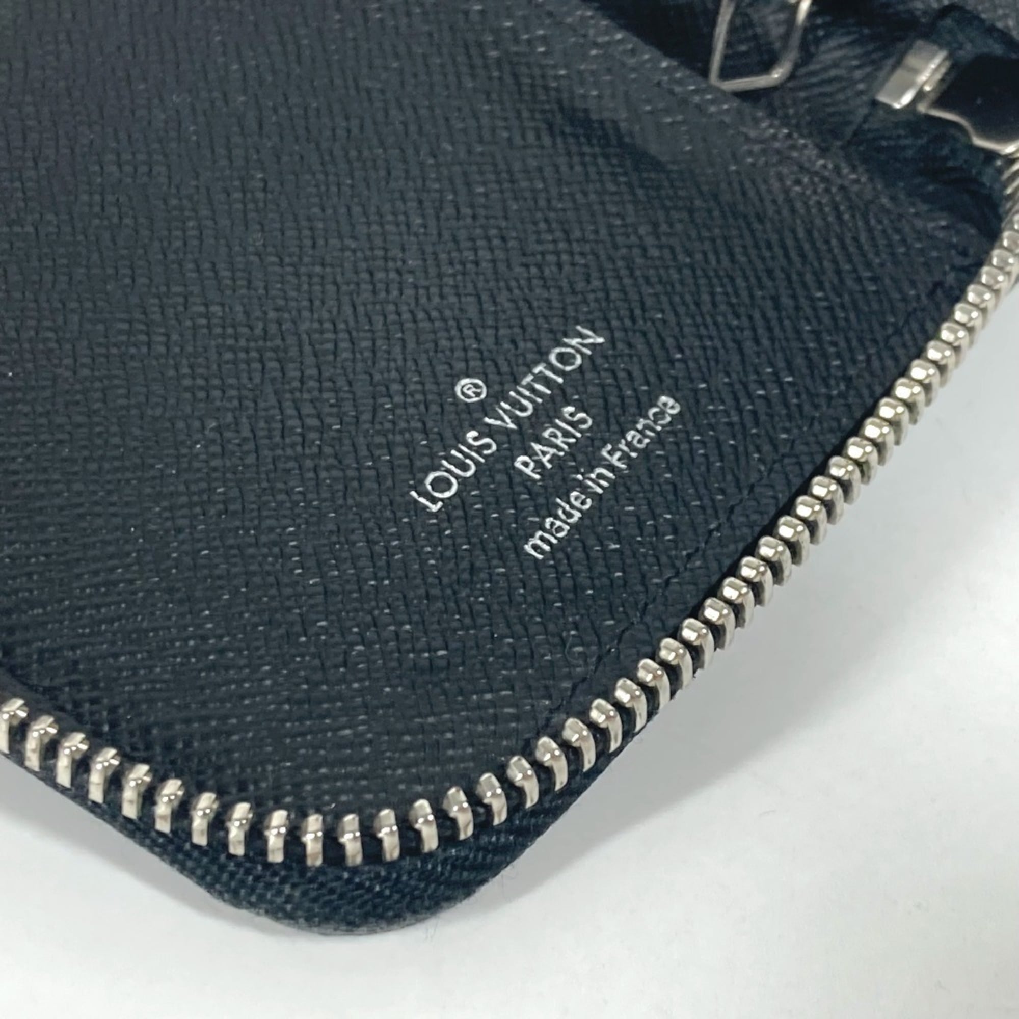 Louis Vuitton Black Damier Graphite Long Wallet (Bi-Fold) (Pre-Owned)