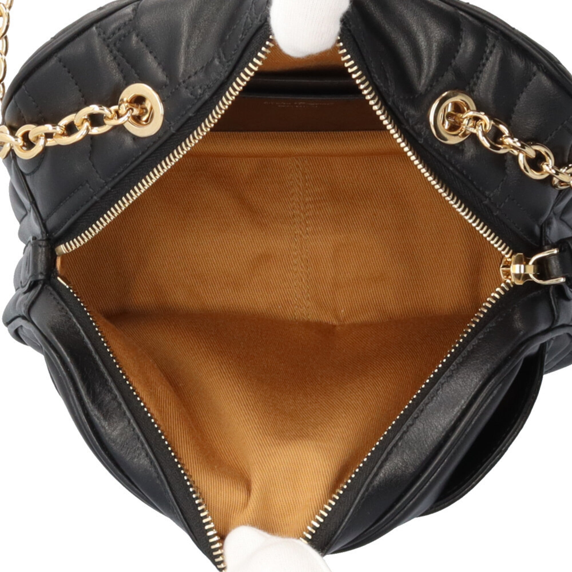 Salvatore Ferragamo Black Leather Shoulder Bag (Pre-Owned)