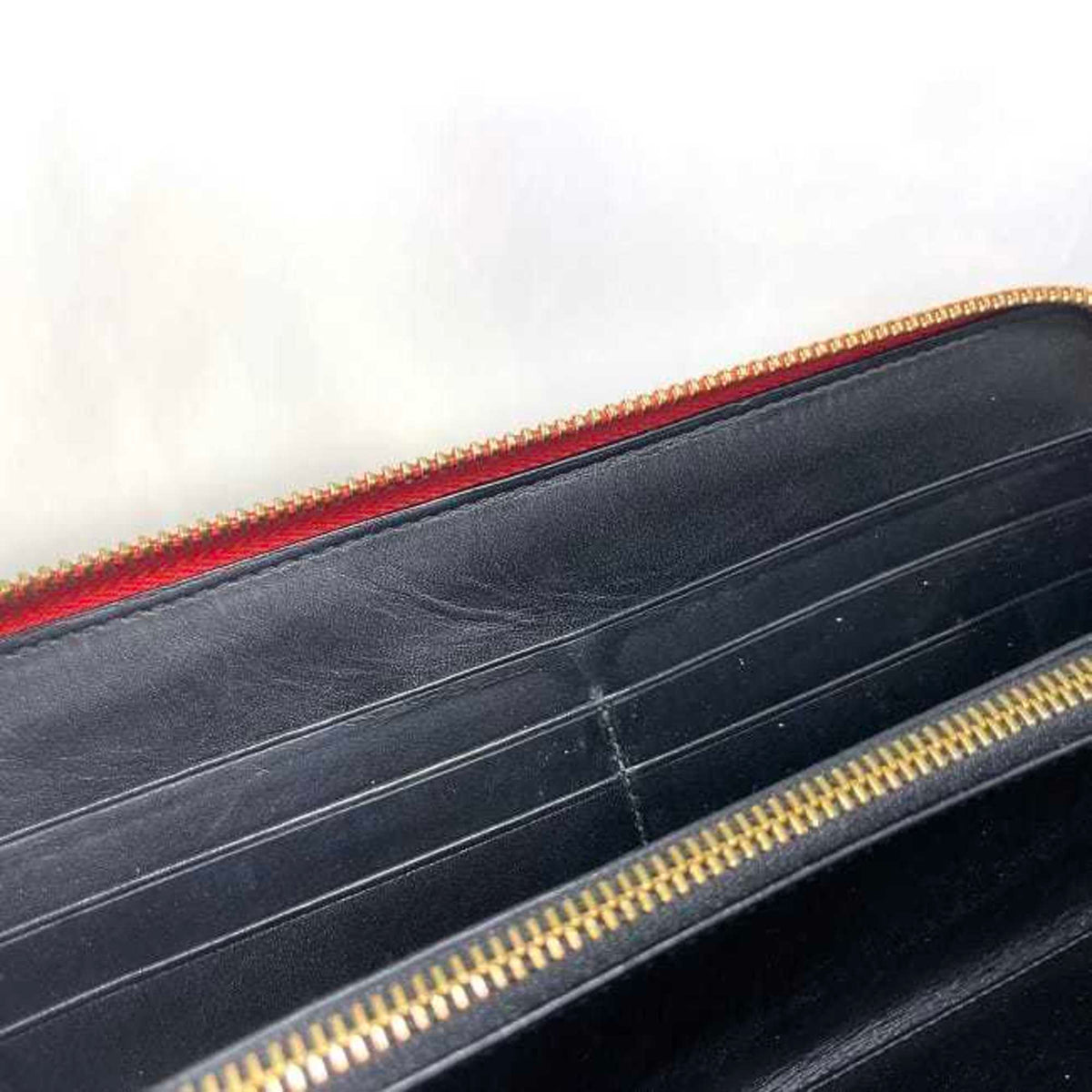 Loewe Repeat Red Color Leather Long Wallet (Bi-Fold) (Pre-Owned)