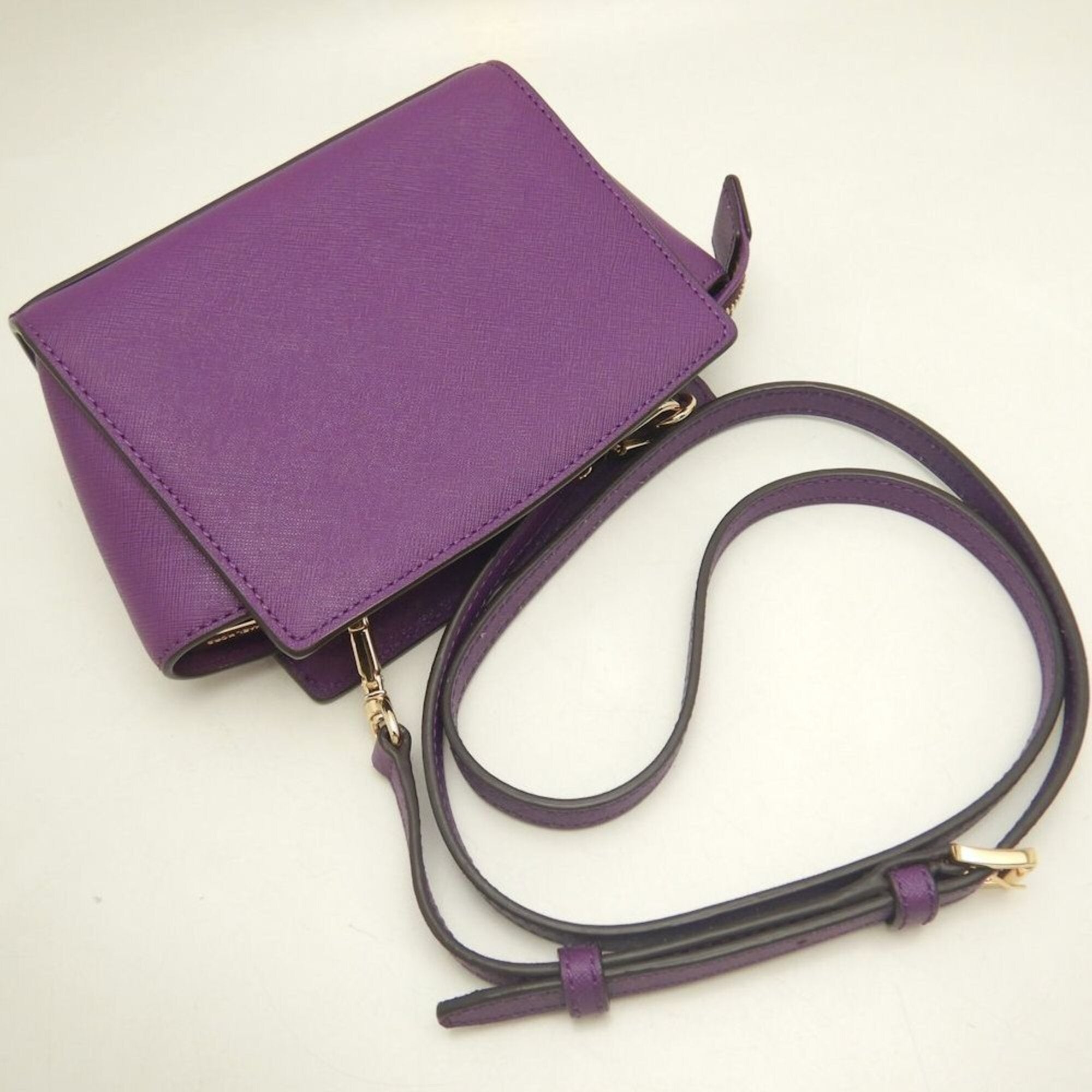 Michael Kors Purple Leather Shoulder Bag (Pre-Owned)