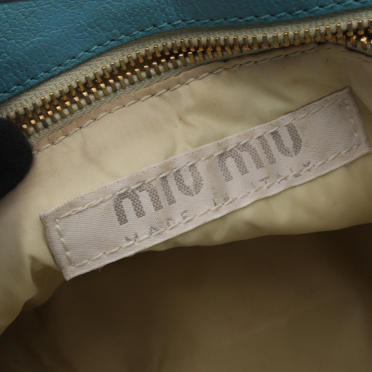 Miu Miu Blue Leather Handbag (Pre-Owned)