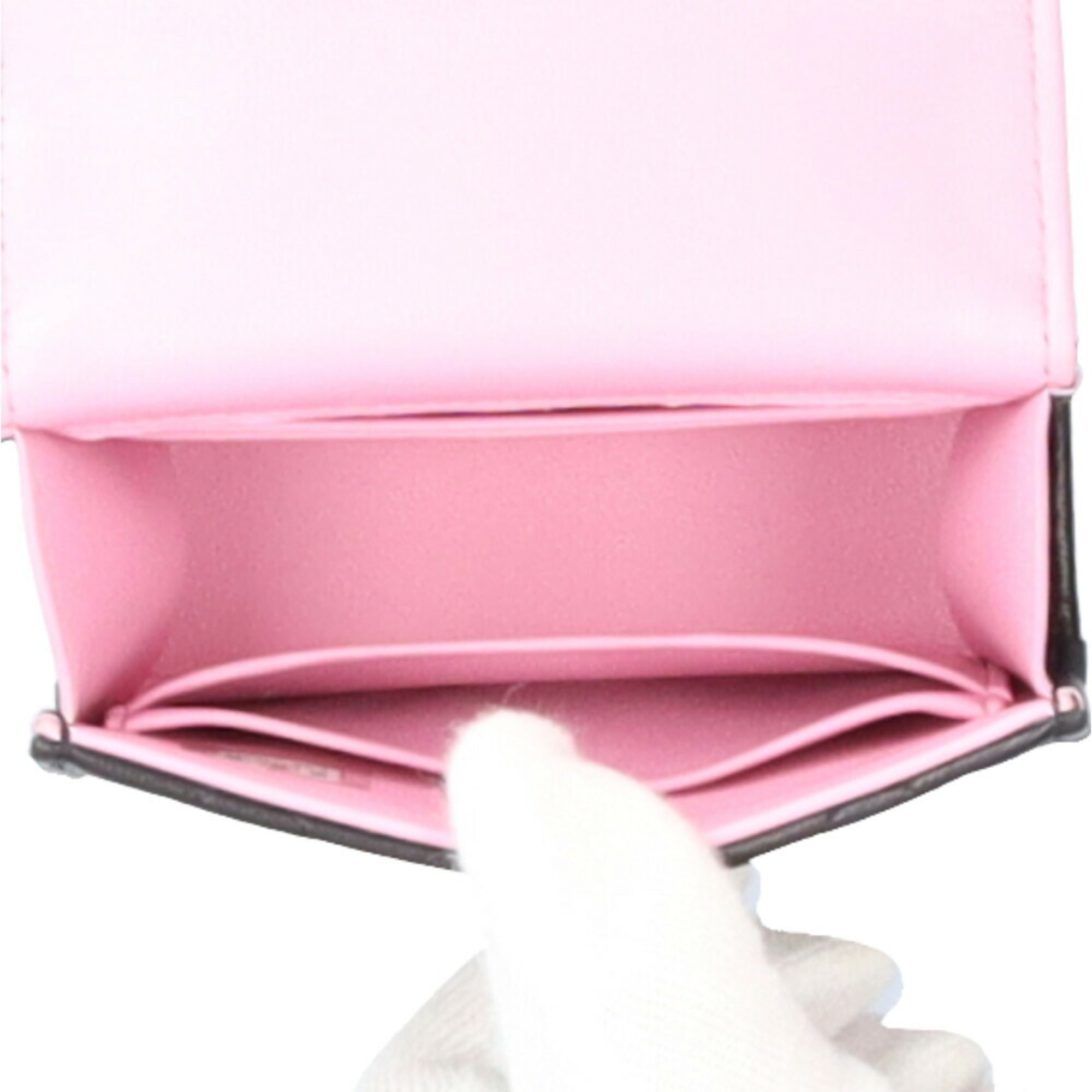 Chanel Matelasse Black Pink Leather Shoulder Bag (Pre-Owned)