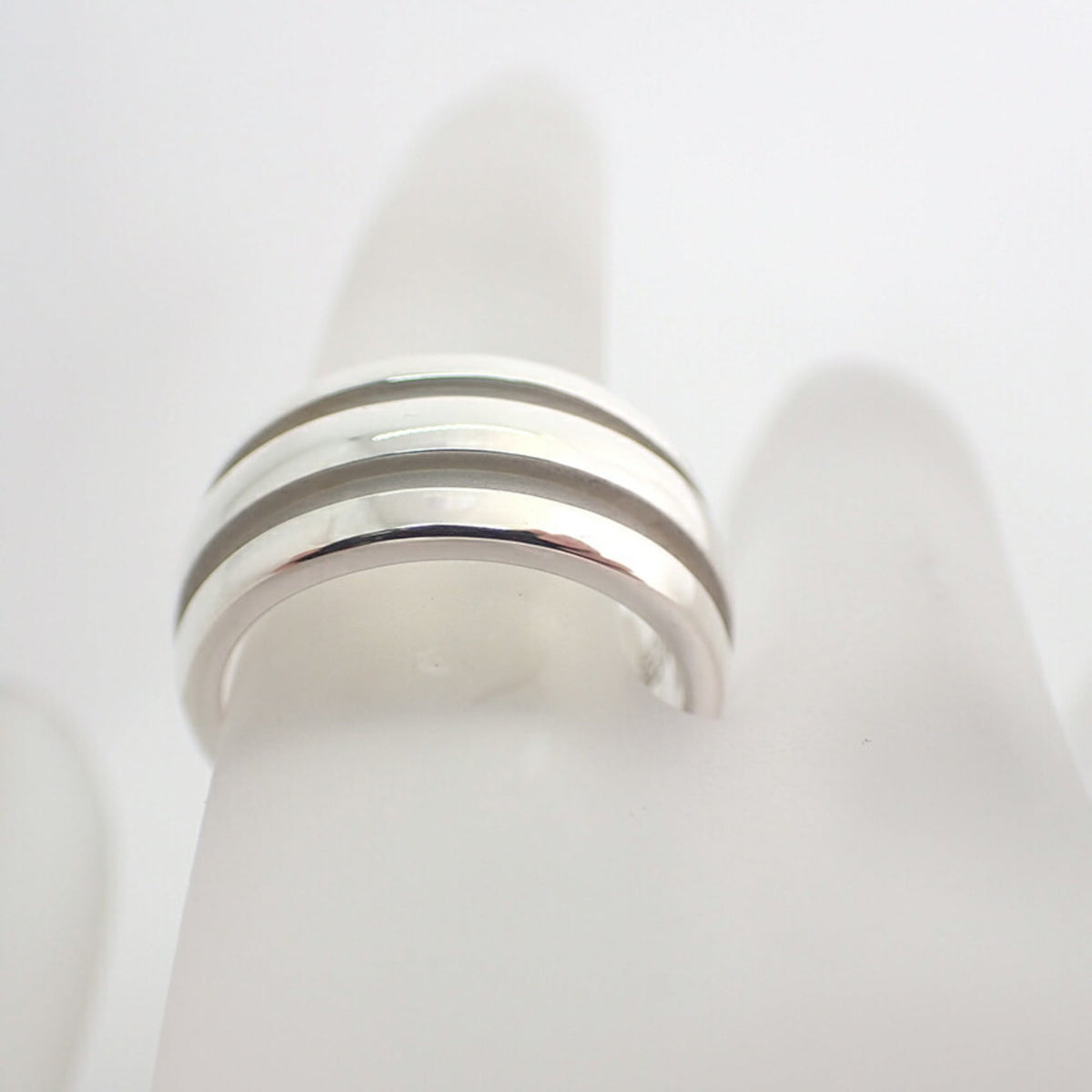 Tiffany Sterling Silver 925 Band Ring (Pre-Owned)