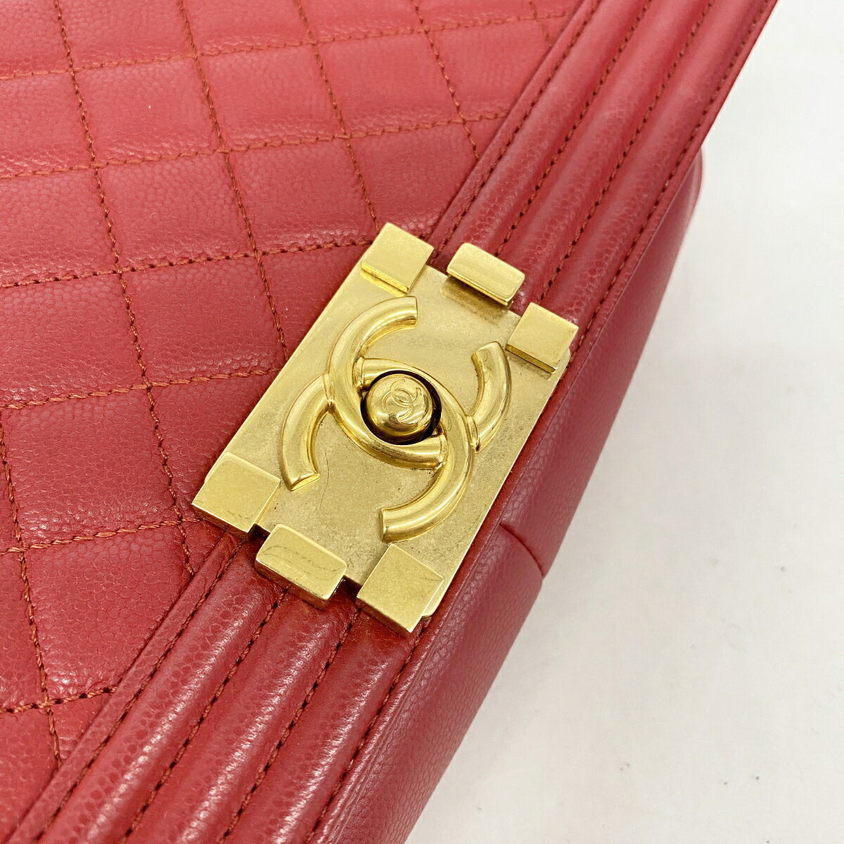 Chanel Red Color Grained Calfskin Shoulder Bag (Pre-Owned)