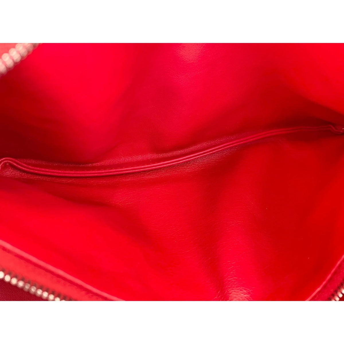 Bottega Veneta Red Color Handbag (Pre-Owned)